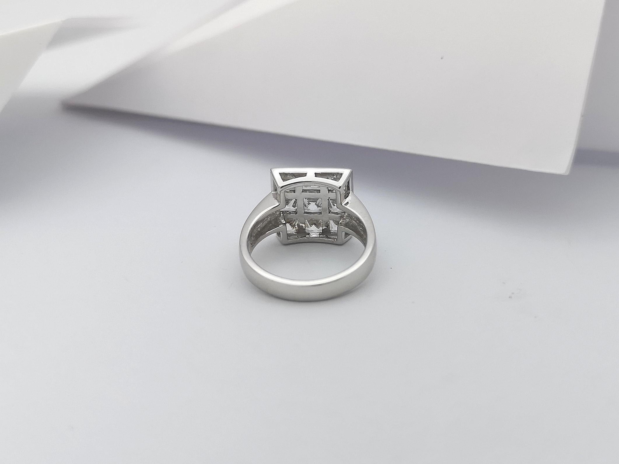 White Sapphire Ring Set in 18 Karat White Gold Settings For Sale 4