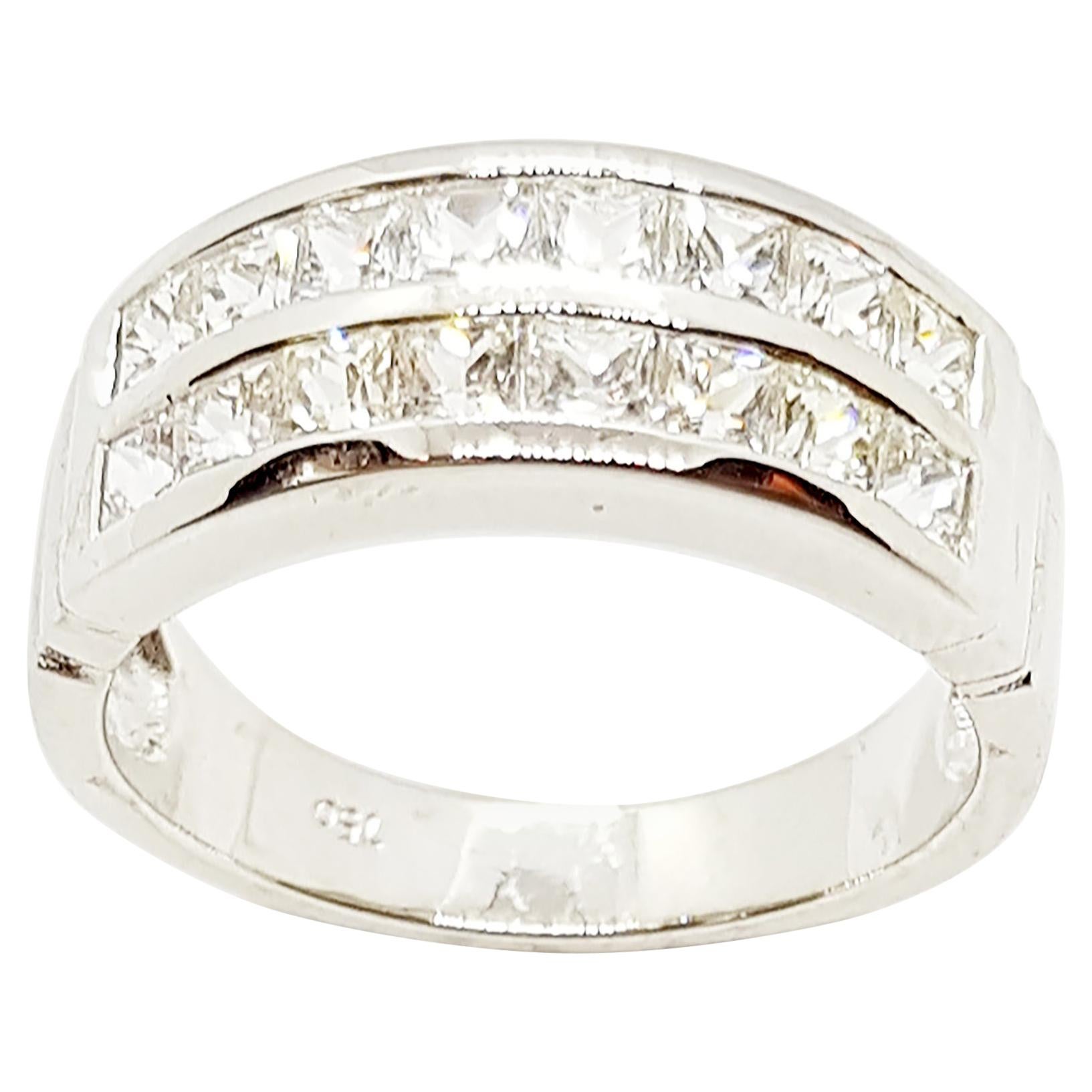 White Sapphire Ring Set in 18 Karat White Gold Settings For Sale