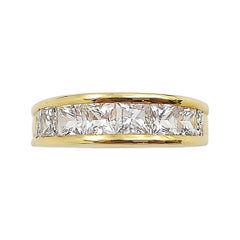 Bague en or 18 carats avec saphir blanc et diamant