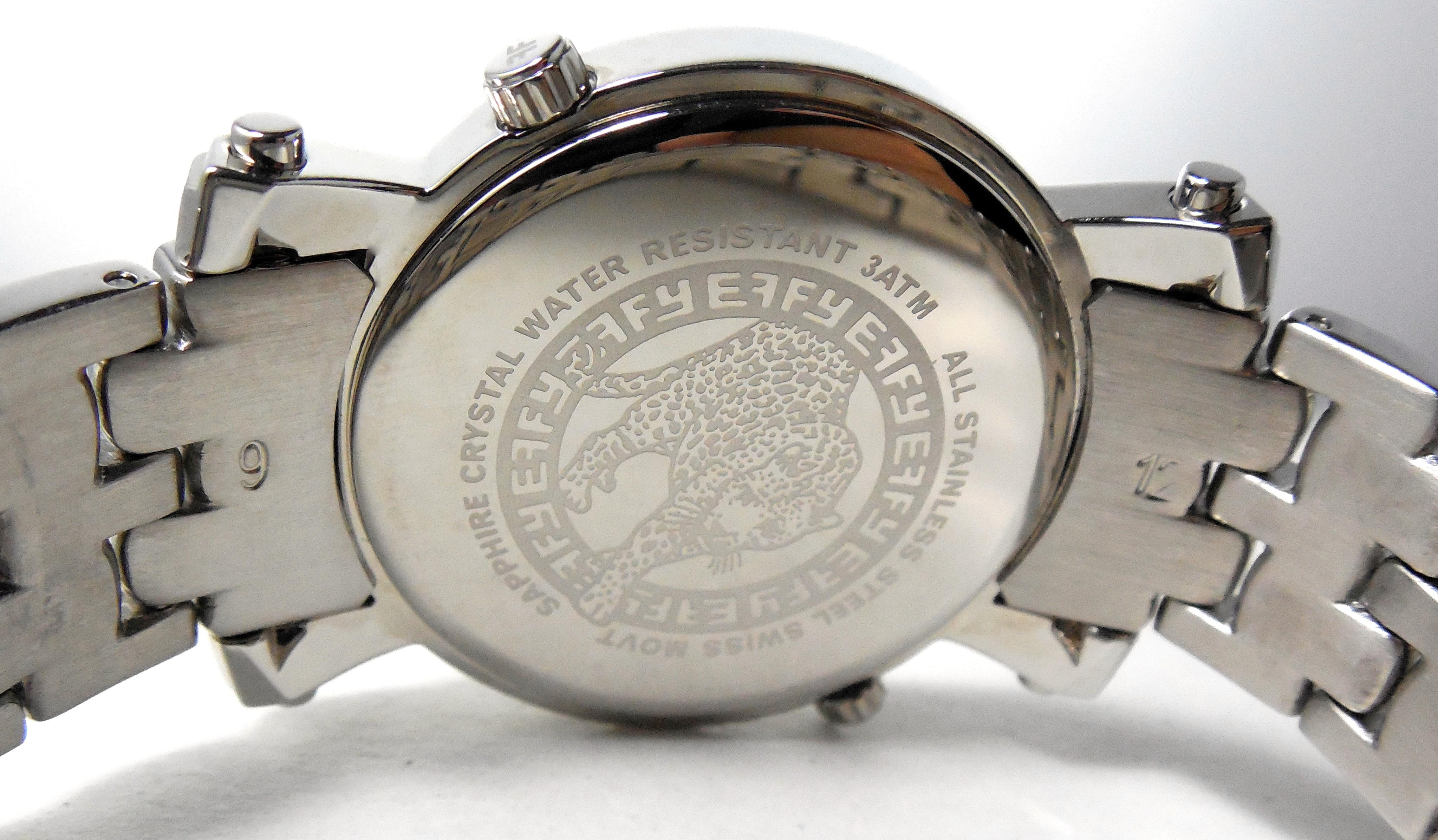 Weiße Saphire Pave Zifferblatt Luxus Schweizer Quarz Exotische Lederband Uhr (Gemischter Schliff) im Angebot