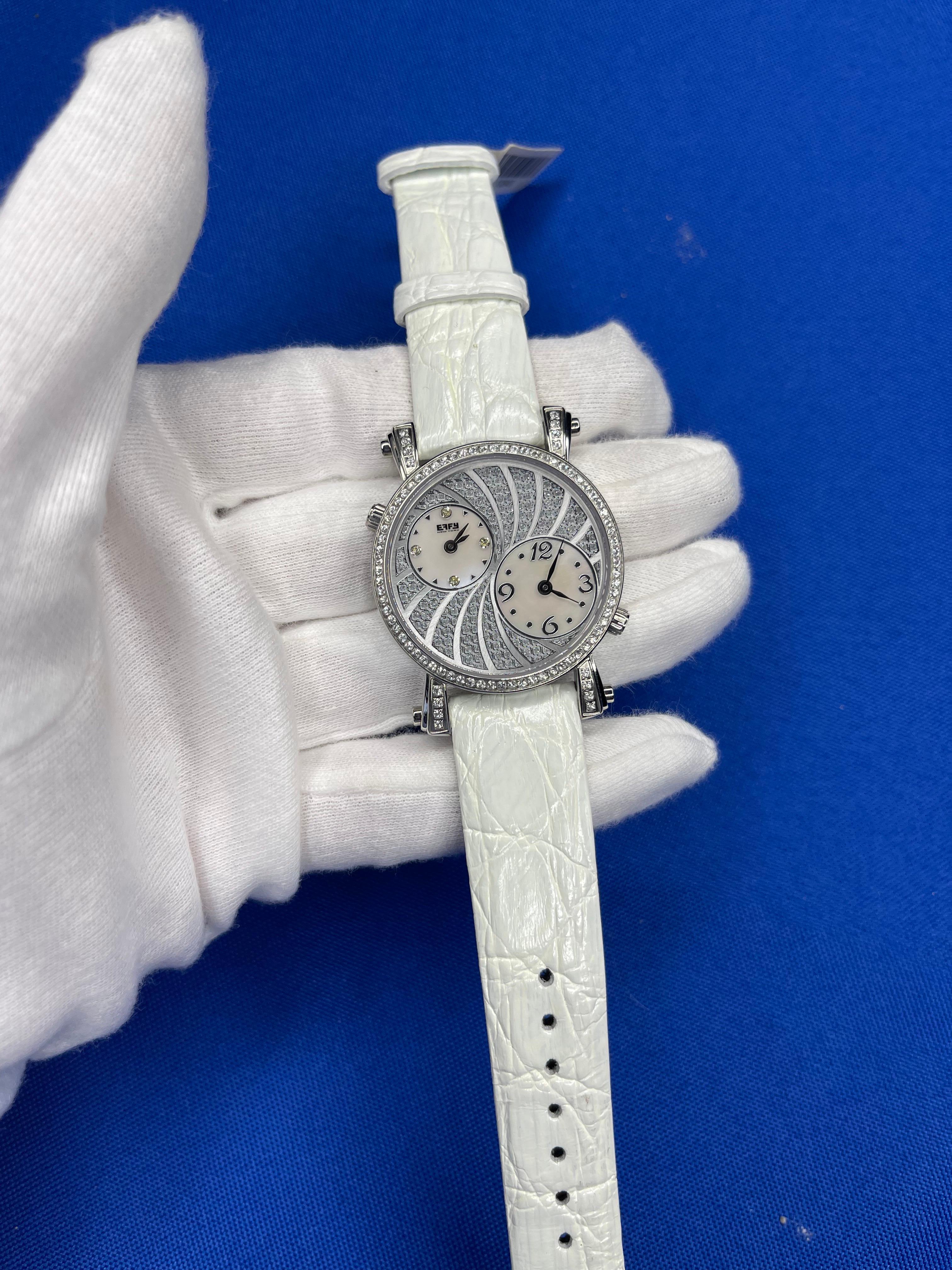 Weiße Saphire Pave Zifferblatt Luxus Schweizer Quarz Exotische Lederband Uhr Damen im Angebot