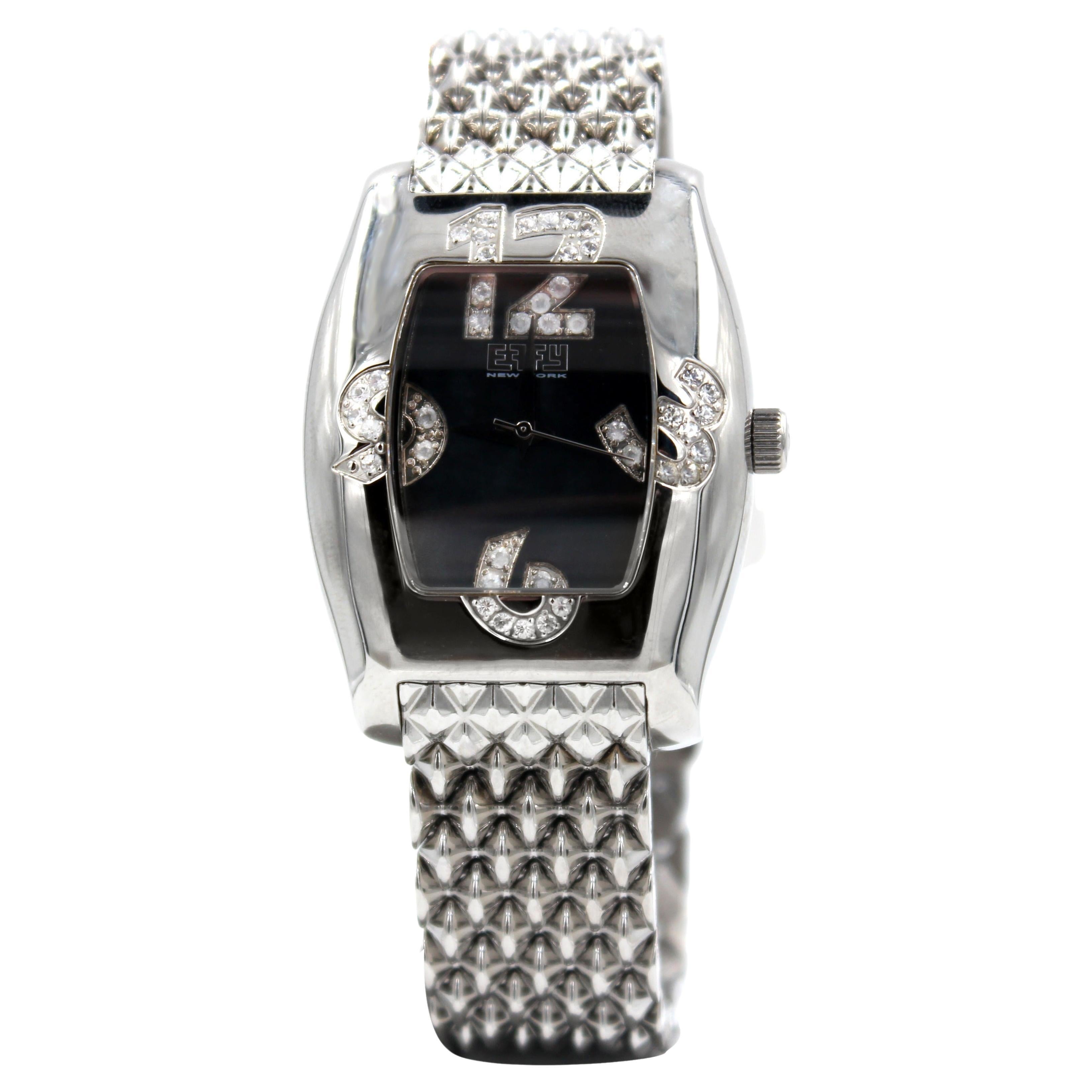 Weiße Saphire Pave Zifferblatt Luxus Schweizer Quarz Exotische Uhr im Angebot