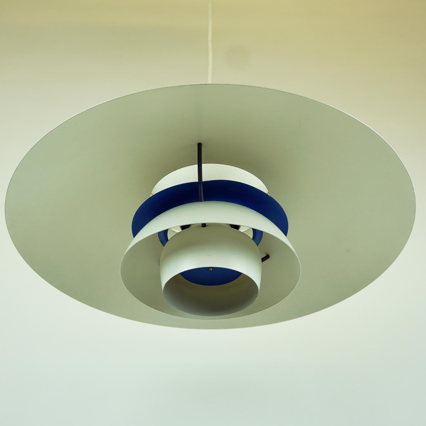 Milieu du XXe siècle Pendentif scandinave PH5 blanc de Poul Henningsen pour Louis Poulsen