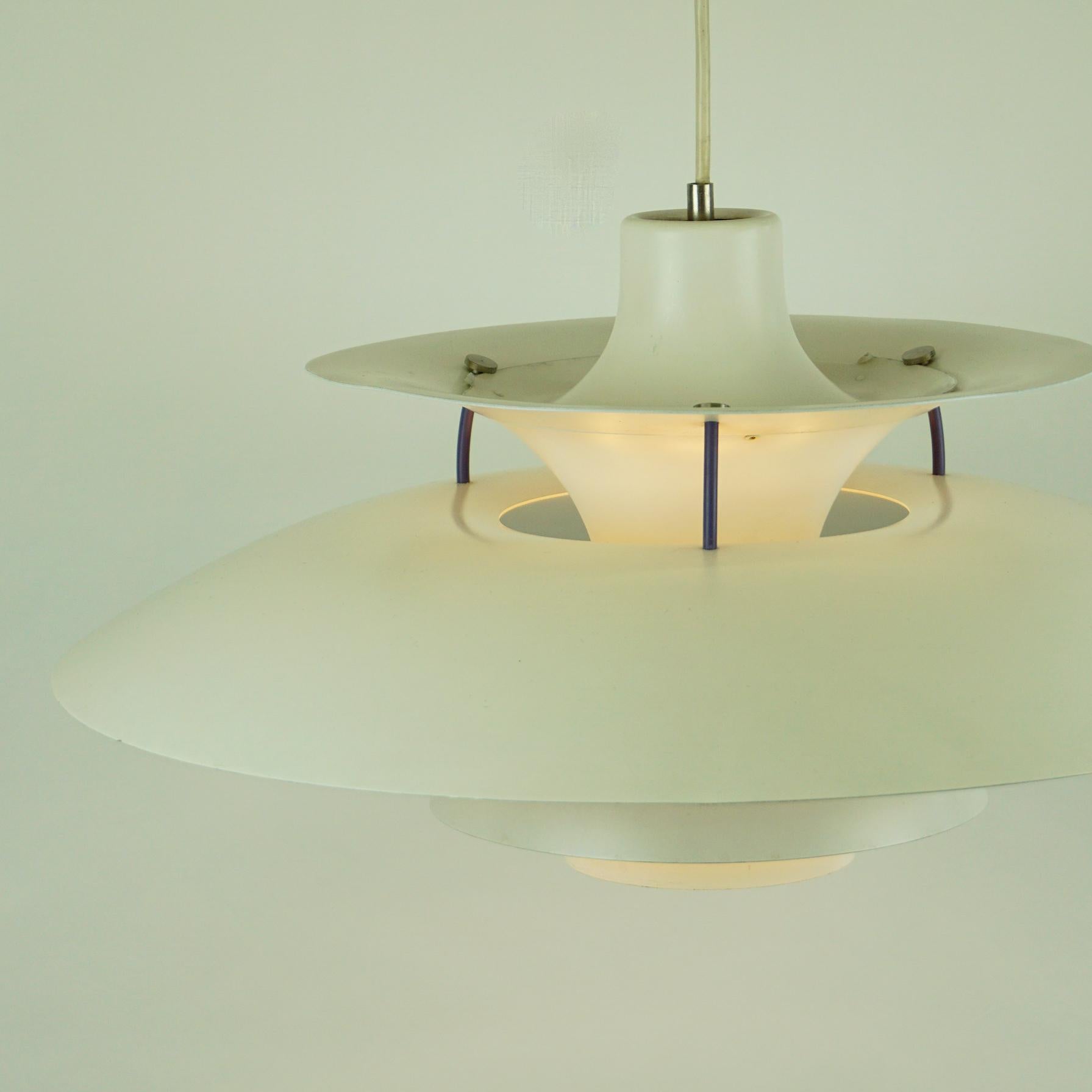 Aluminium Pendentif scandinave PH5 blanc de Poul Henningsen pour Louis Poulsen