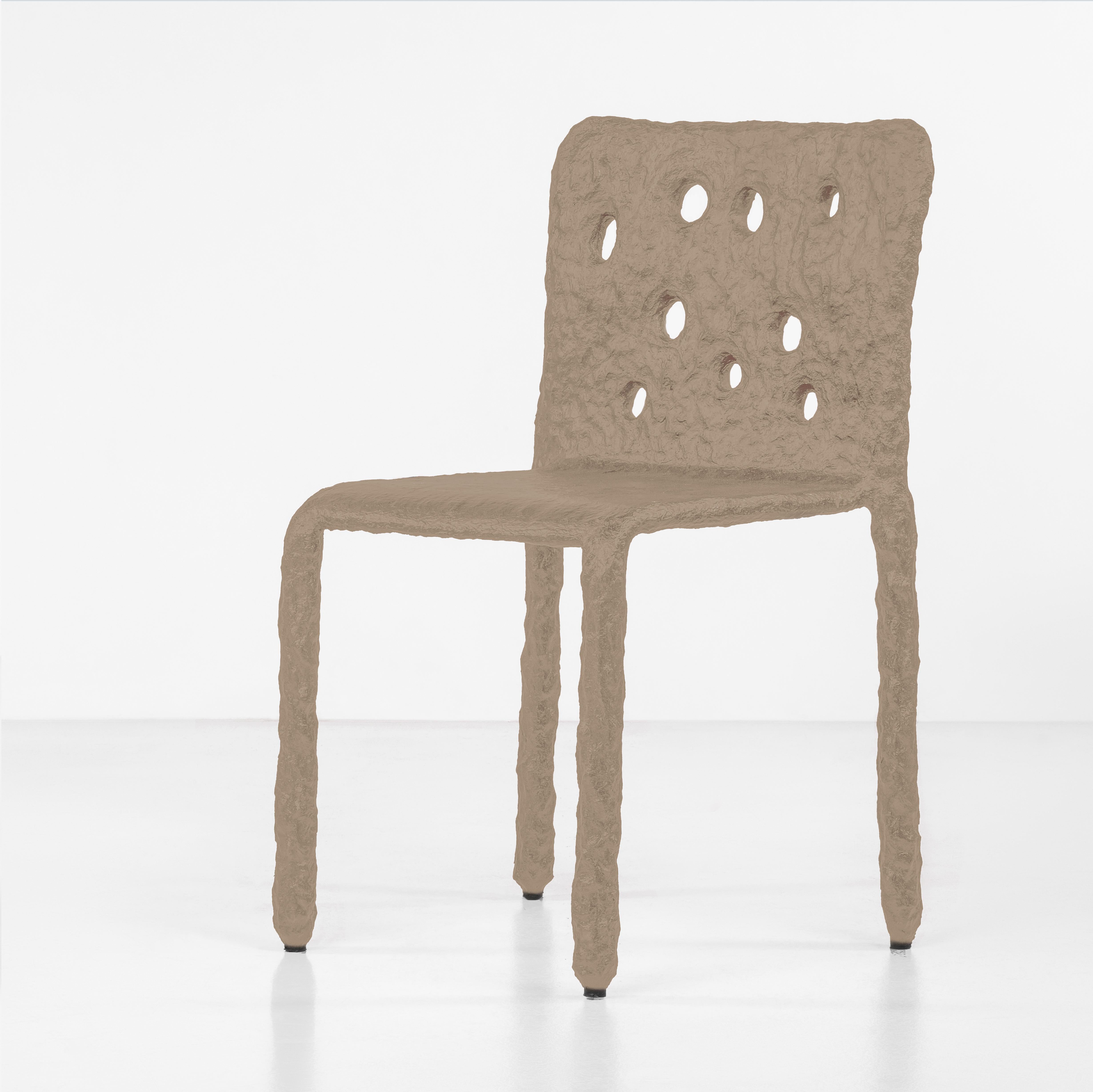 White Sculpted Indoor Contemporary Chair by FAINA 3