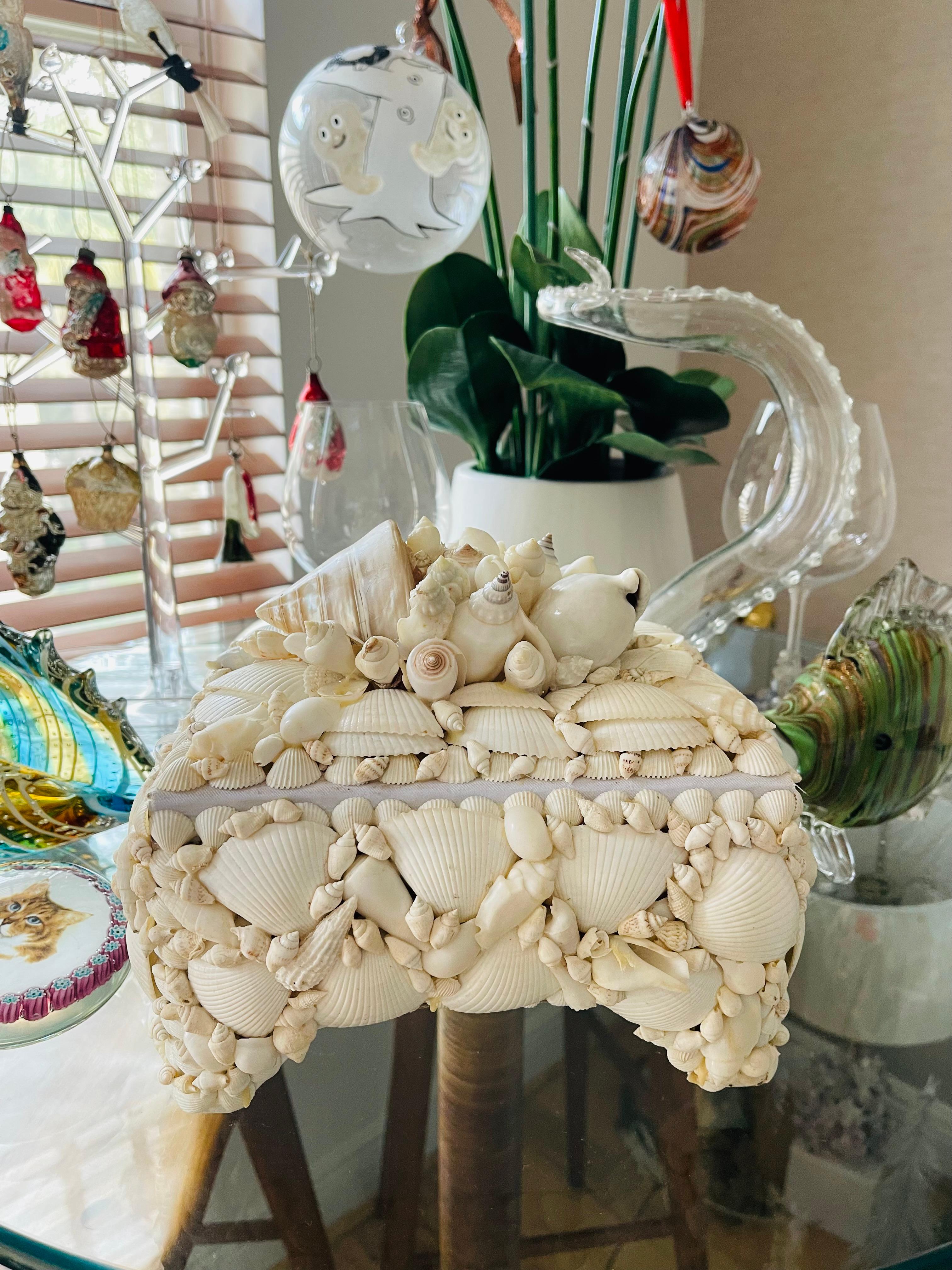 White Sea Shells Weddings Treasure Jewelry Box For Sale 2