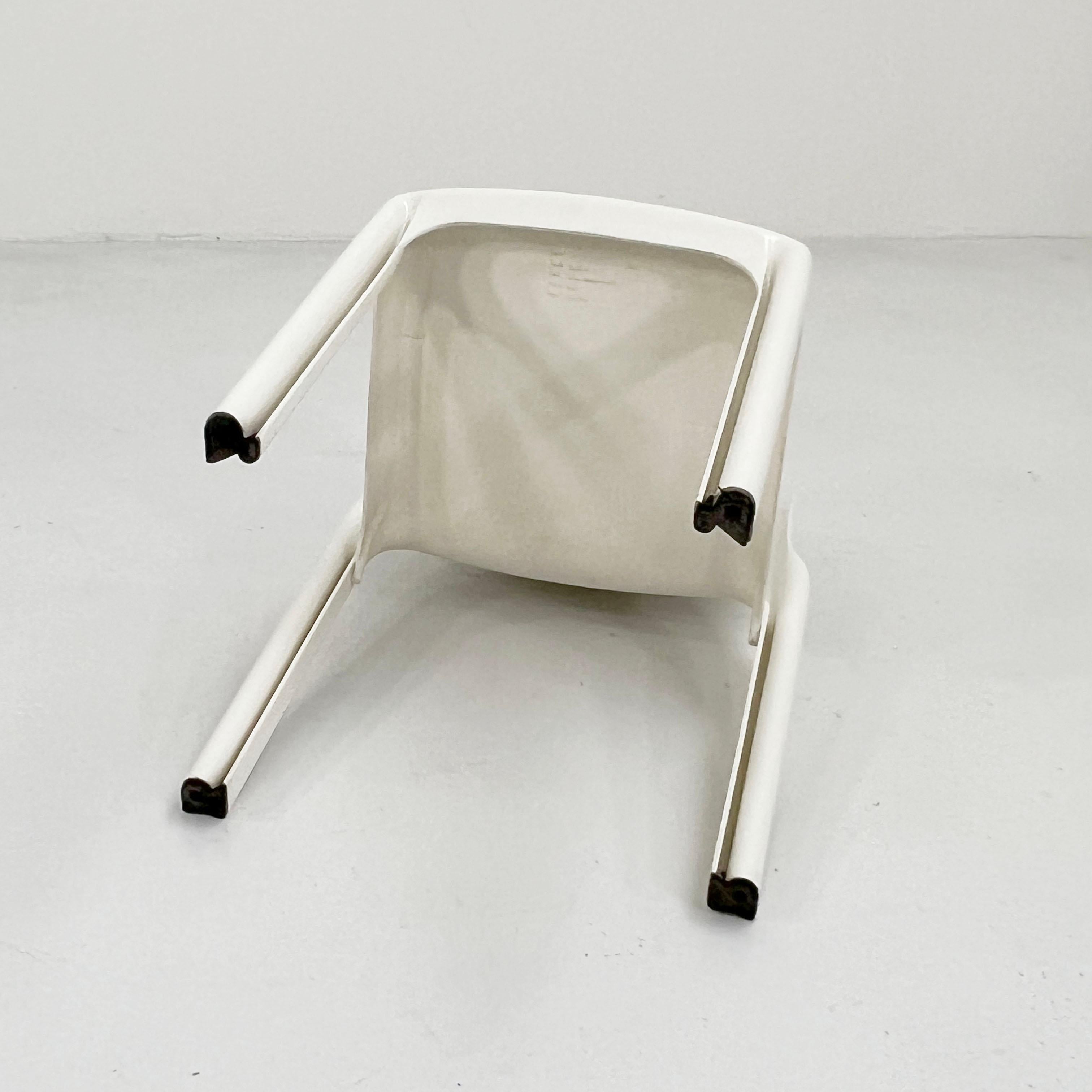 White Selene Chair by Vico Magistretti for Artemide, 1970s 3