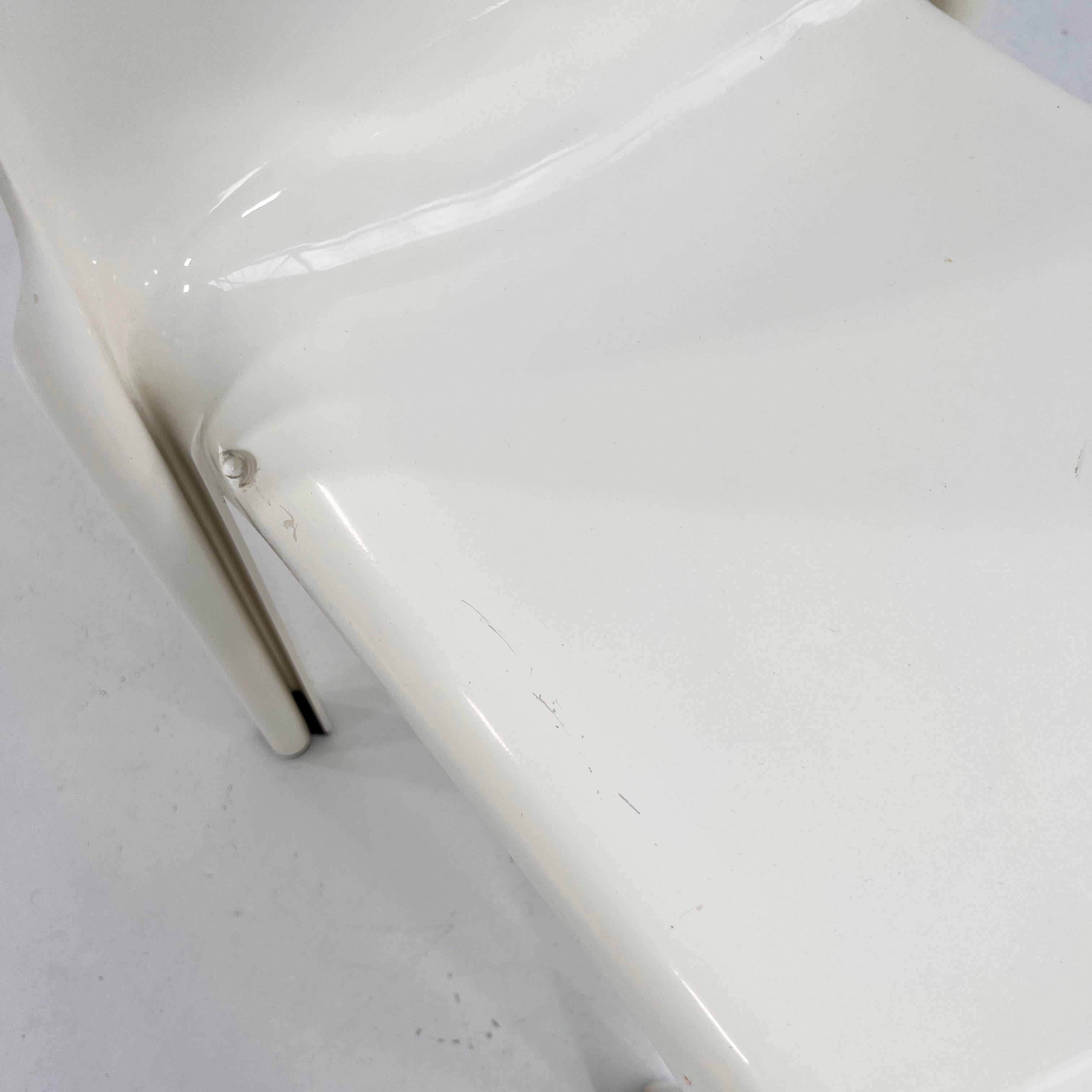 White Selene Chair by Vico Magistretti for Artemide, 1970s 2