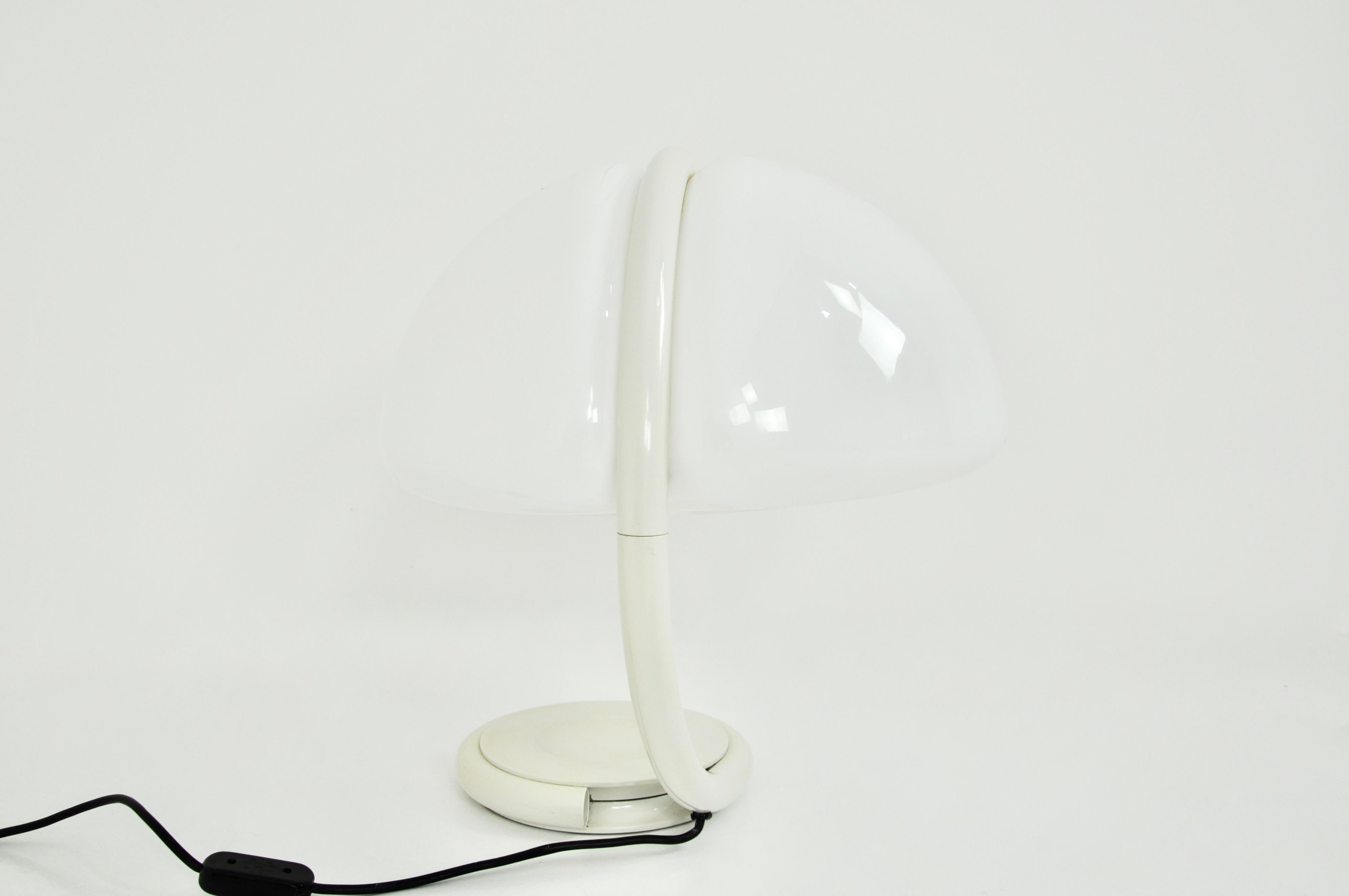 White Serpente Table Lamp by Elio Martinelli for Martinelli Luce, 1960s 5