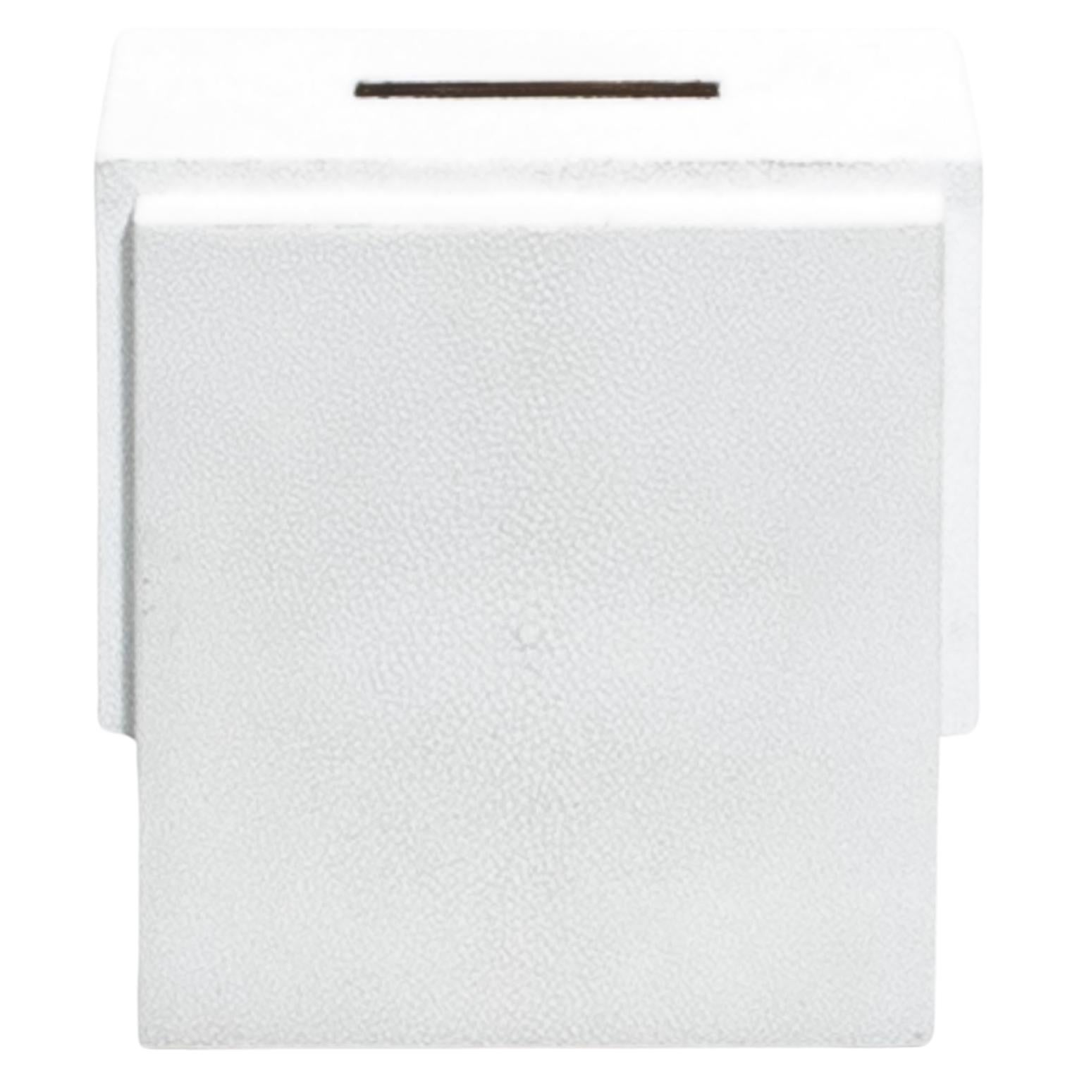 Caja de pañuelos en piel de zapa blanca by R & Y Augousti