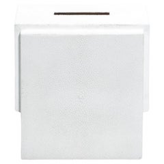 Caja de pañuelos en piel de zapa blanca by R & Y Augousti