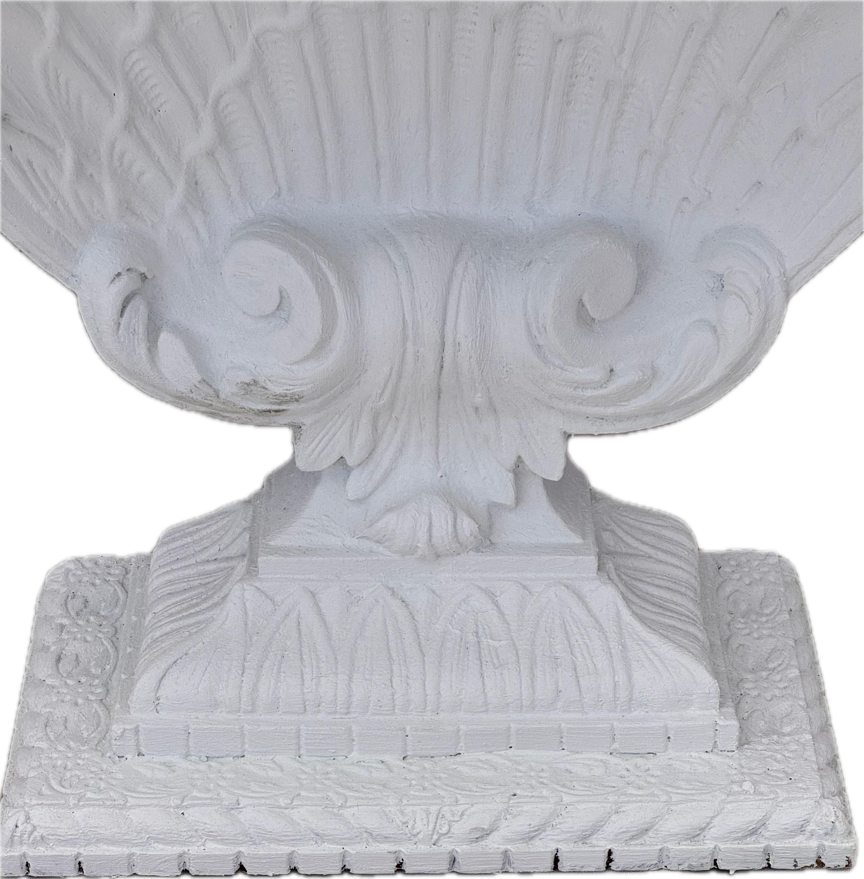 White Shell Form Hollywood Regency Console Table For Sale 2