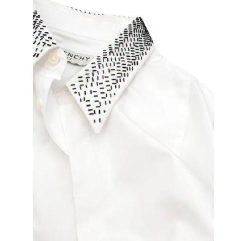 beaded collar shirt