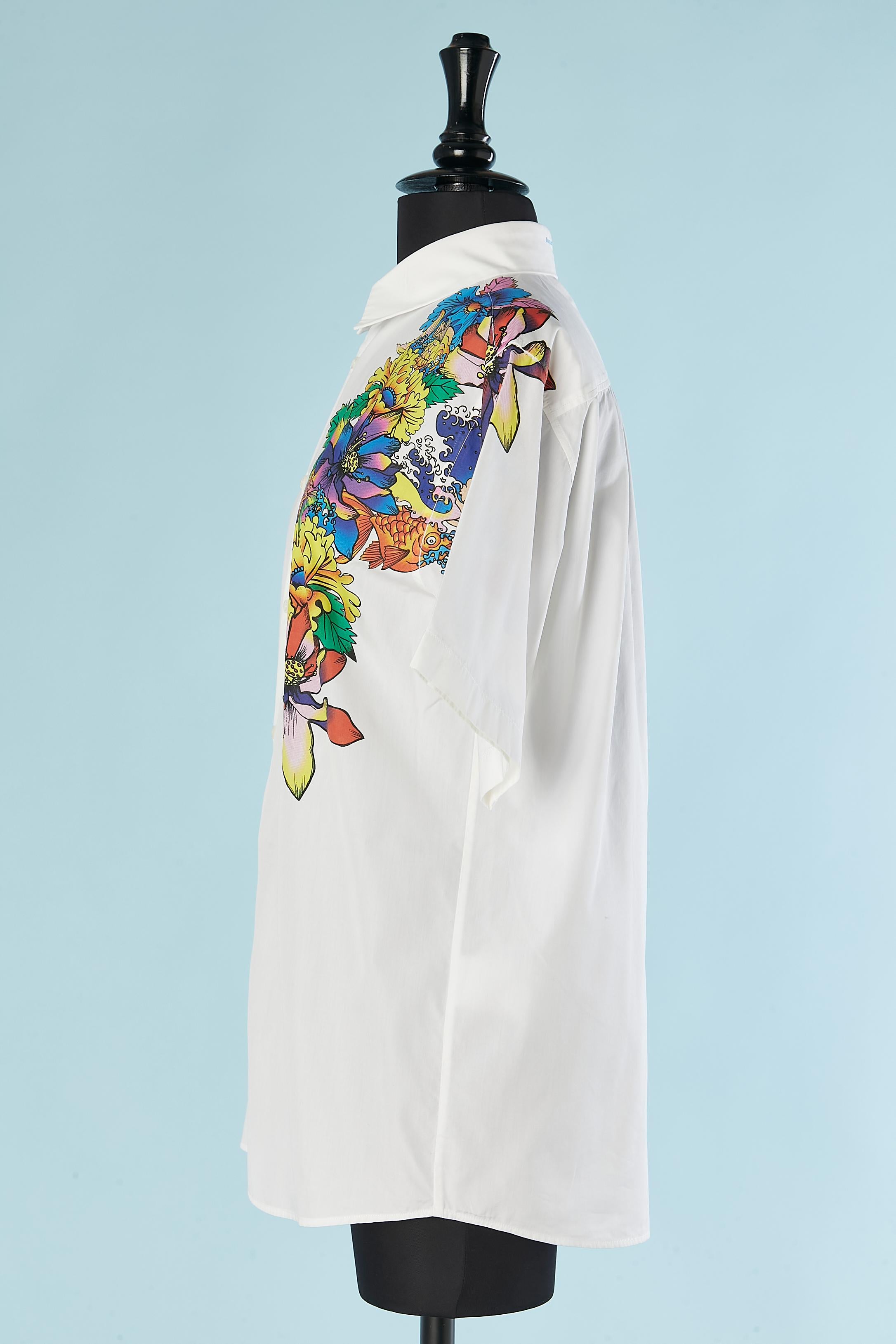Chemise blanche à manches courtes avec imprimé Dsquared2 Excellent état - En vente à Saint-Ouen-Sur-Seine, FR