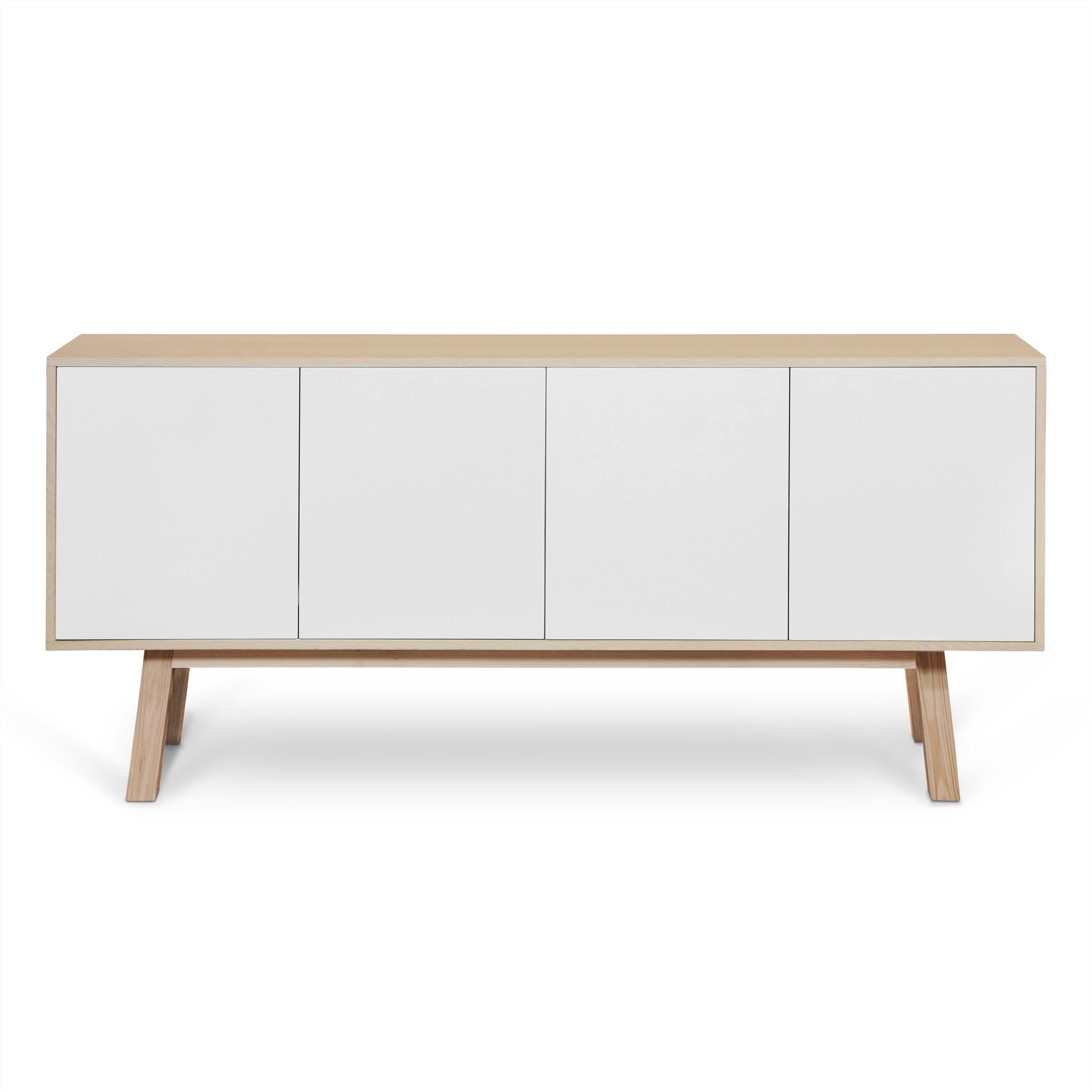 White Sideboard Credenzia Designed by Eric Gizard, Paris For Sale 1