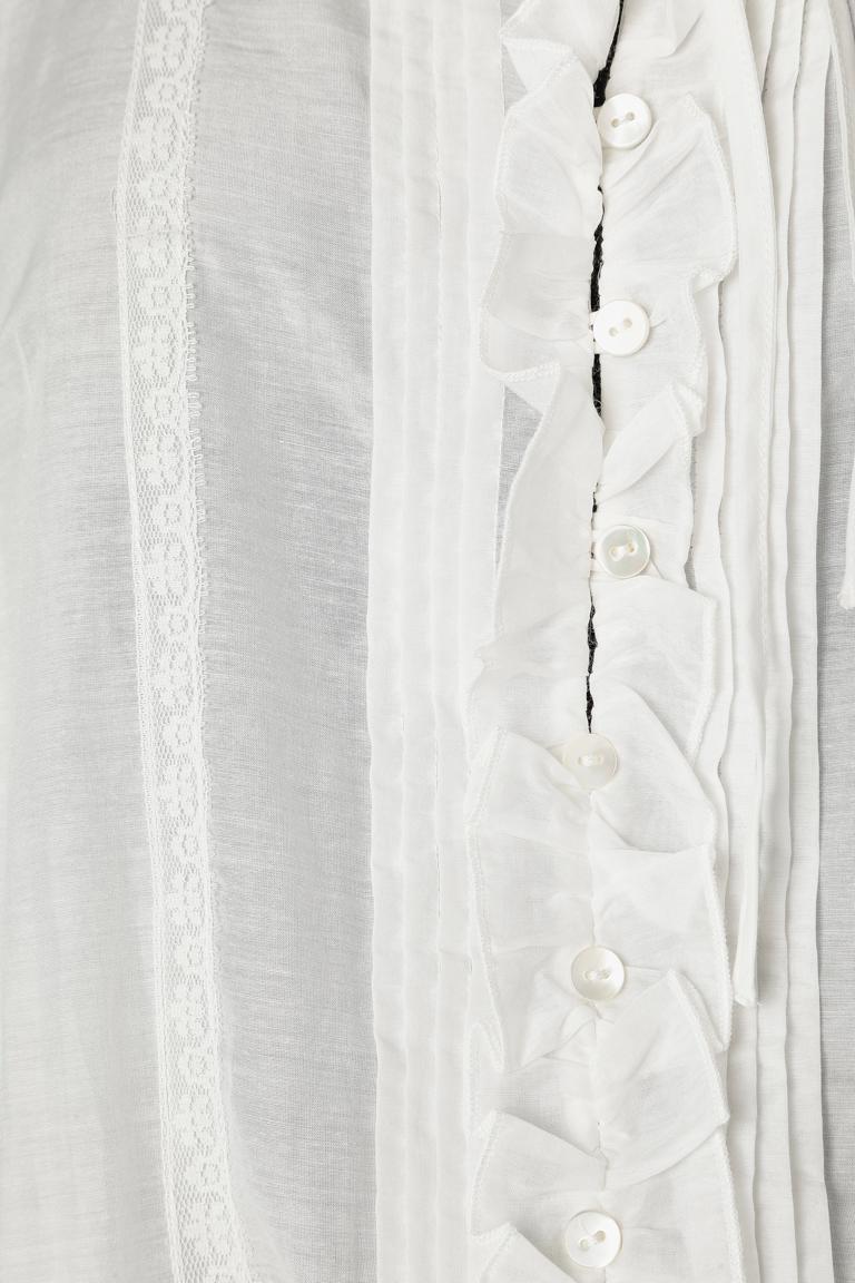 White silk and cotton long romantic dress with lace inlays.
Smock on the waist and ruffles in the middle front. Elastic band on the cuff. 
Authenticity hologram. NEW with tag.
SIZE 40 (L) 