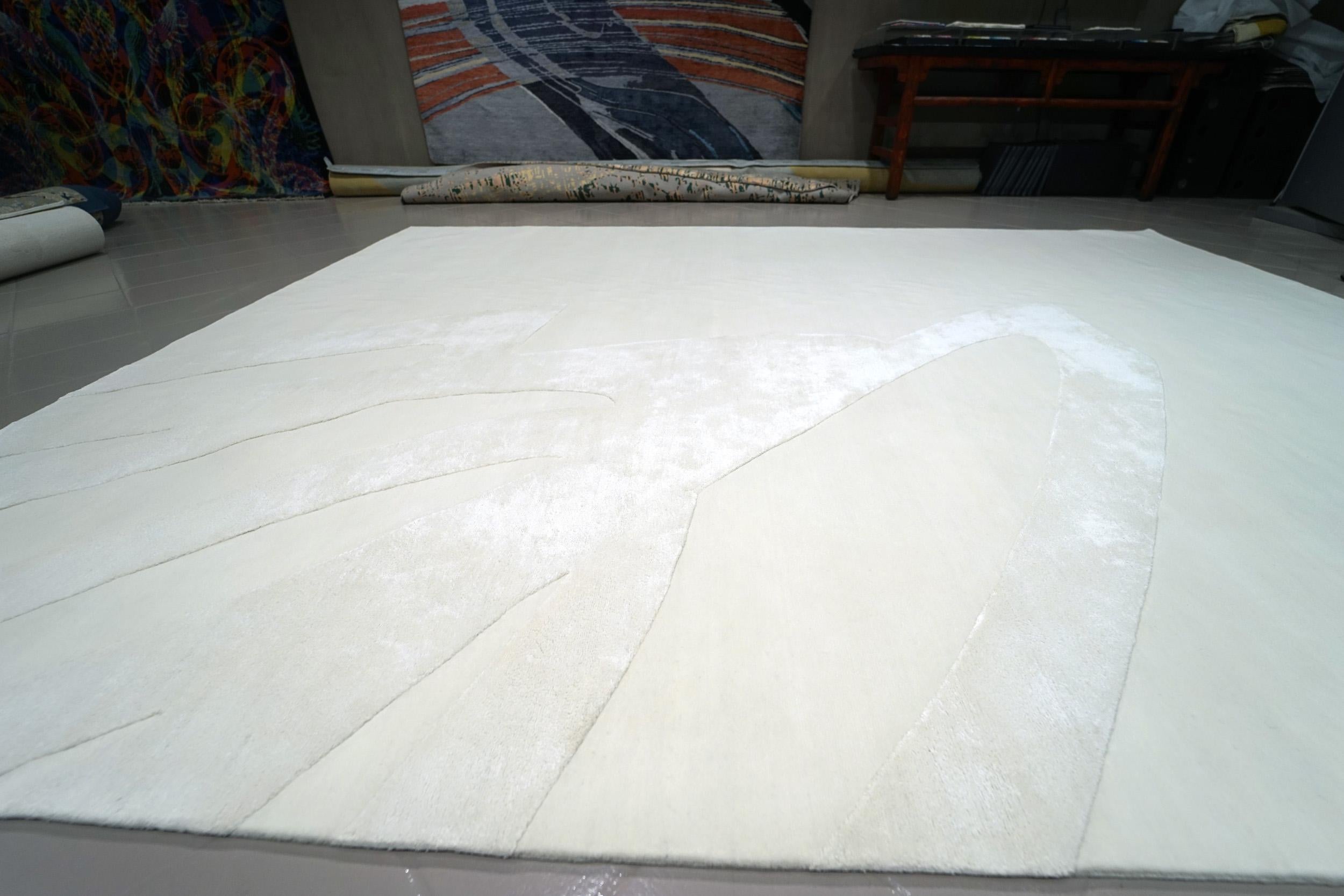 Handgeknüpfter Teppich aus weißer Seide und Wolle Indien in höchster Qualität, minimalistisches Design im Angebot 3