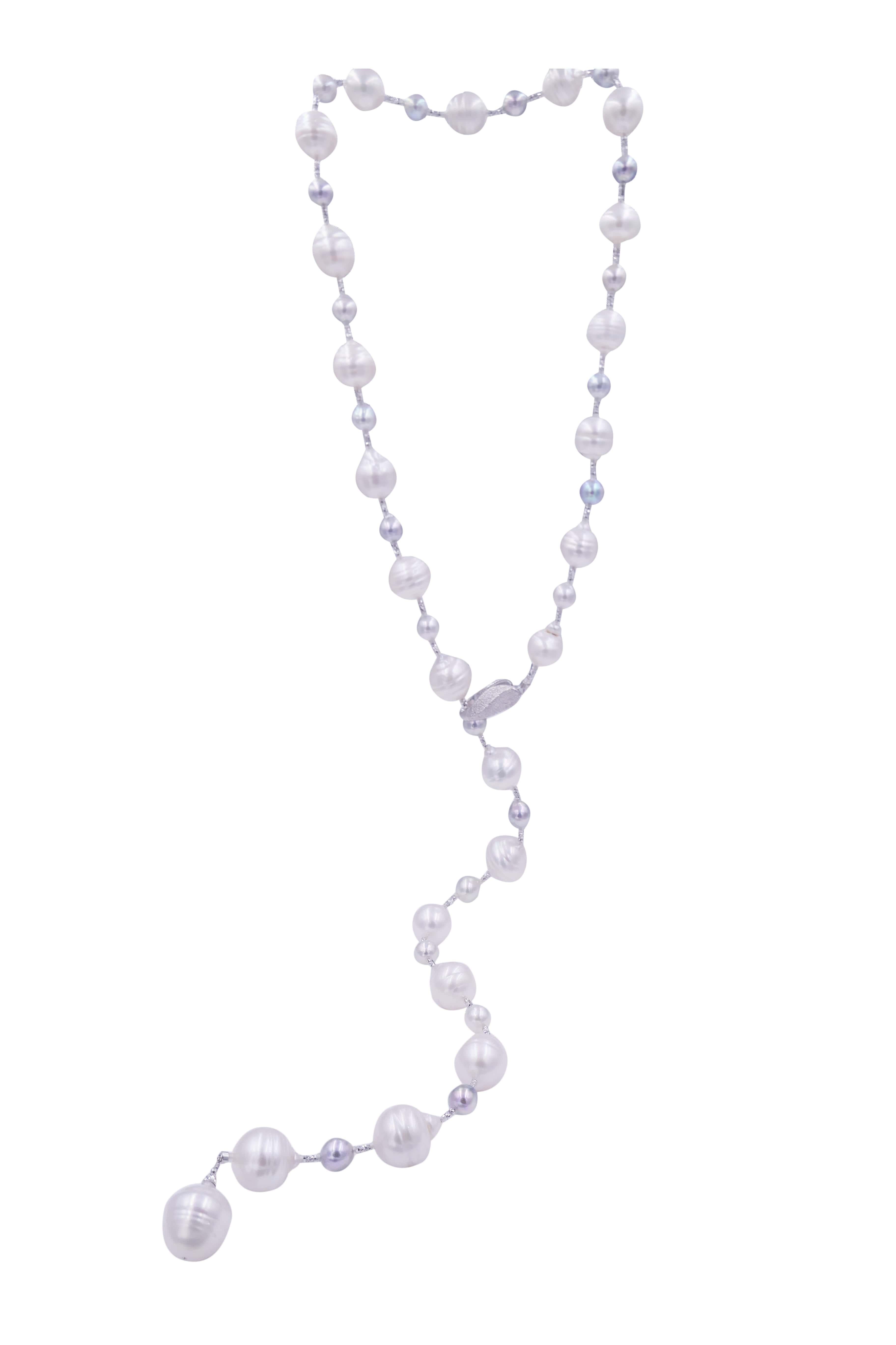 White Silver South Sea Pearl 18K White Gold Adjustable Clasp Lariat Necklace In New Condition For Sale In Oakton, VA