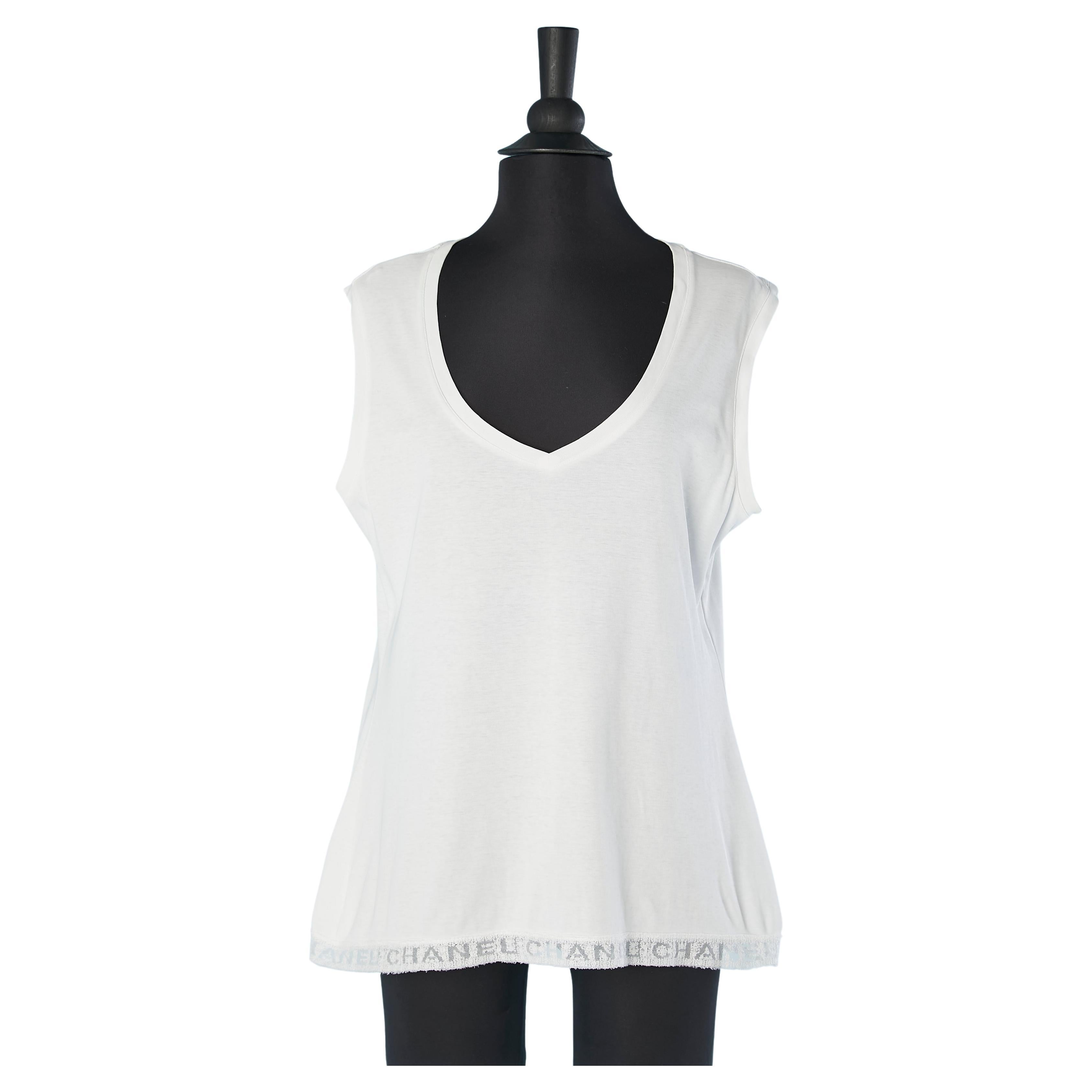 White sleeveless cotton tee-shirt with branded lace bottom edge Chanel  For Sale