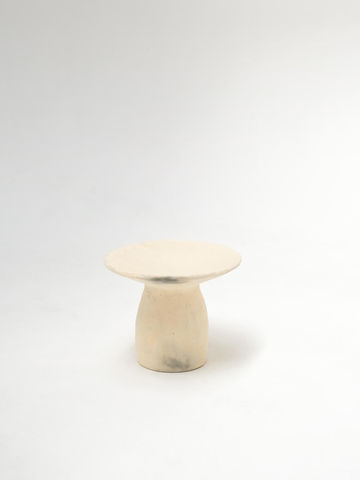 - Handbuilt white small side table, stool for bedroom or living room
- made of clay collected from the potter's surroundings.
- slip applied with natural pigments as whitewash with water
- made in the Moroccan Rif mountains by the potter Houda.
-