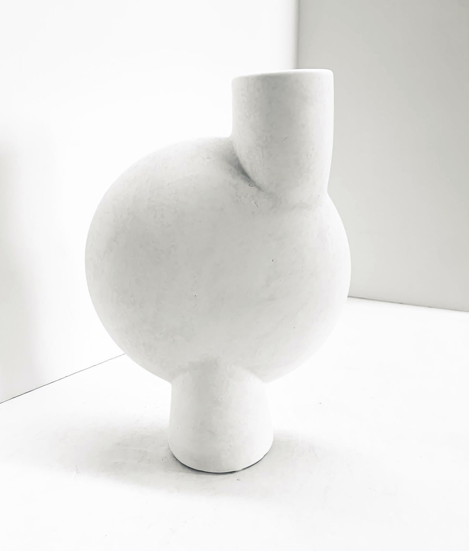 Contemporary Danish designed off center shaped vase.
Smooth white finish.
From a very large collection.