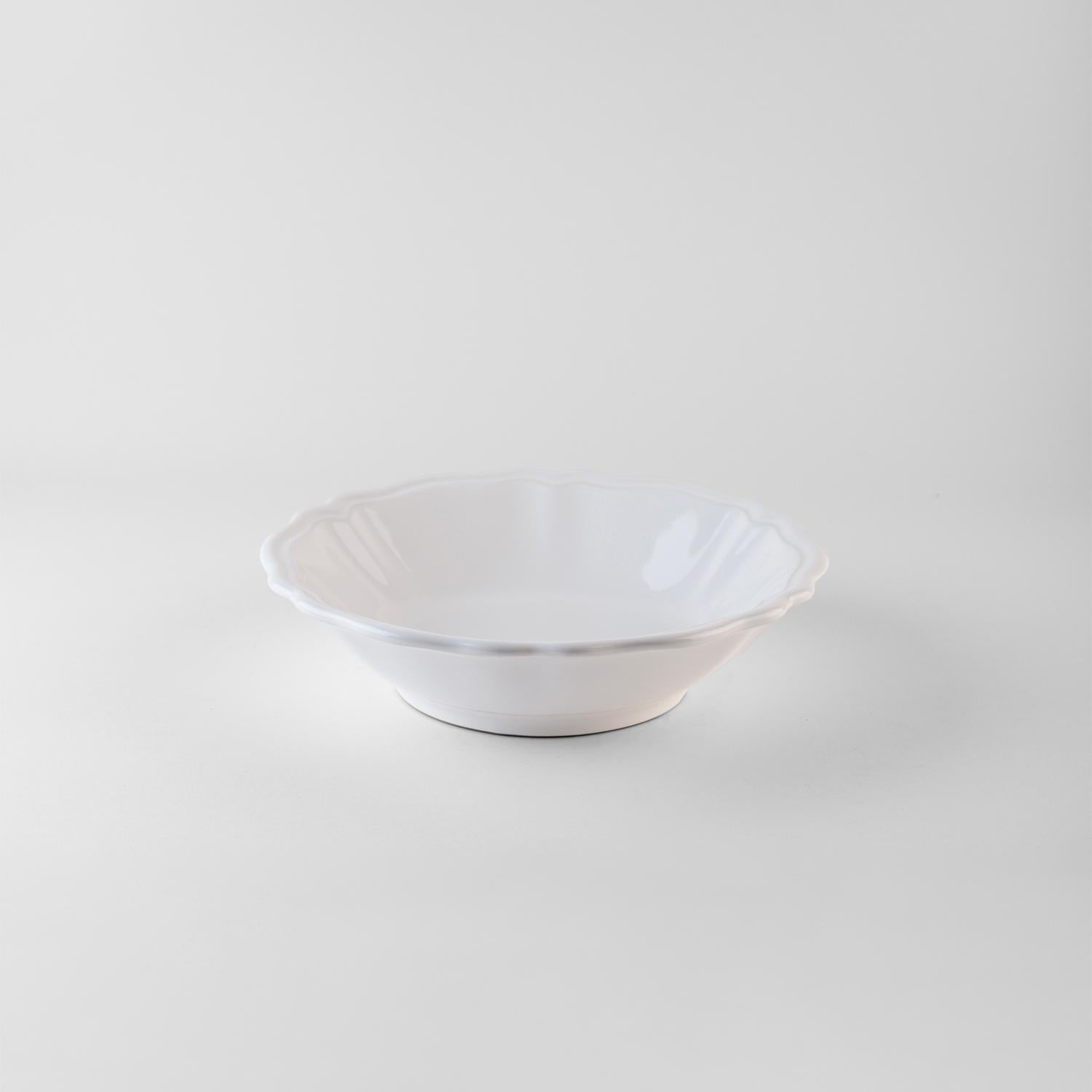 Los platos hondos blancos sirven: Sopa, soporte, plato auxiliar para 4. Hecho a mano en Italia 2024 Cerámico en venta