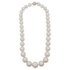 White South Sea Pearl Strand with 18k White Gold and Diamond Clasp