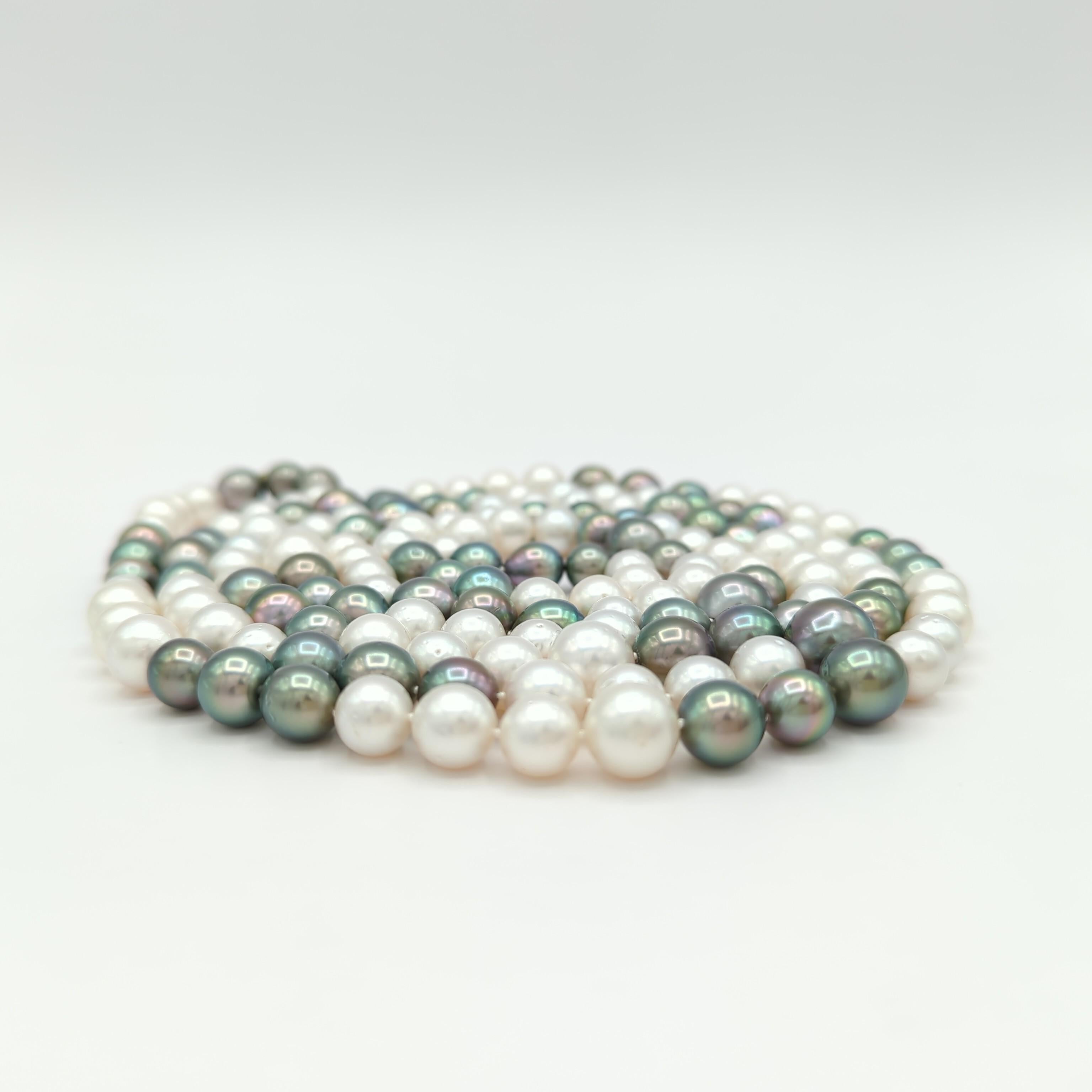 Lagenförmige Halskette aus weißem Südsee- und Tahiti-Perlen im Angebot 3