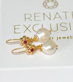 White South Sea Baroque Pearl, Natural Ruby in 18K Solid Yellow Gold