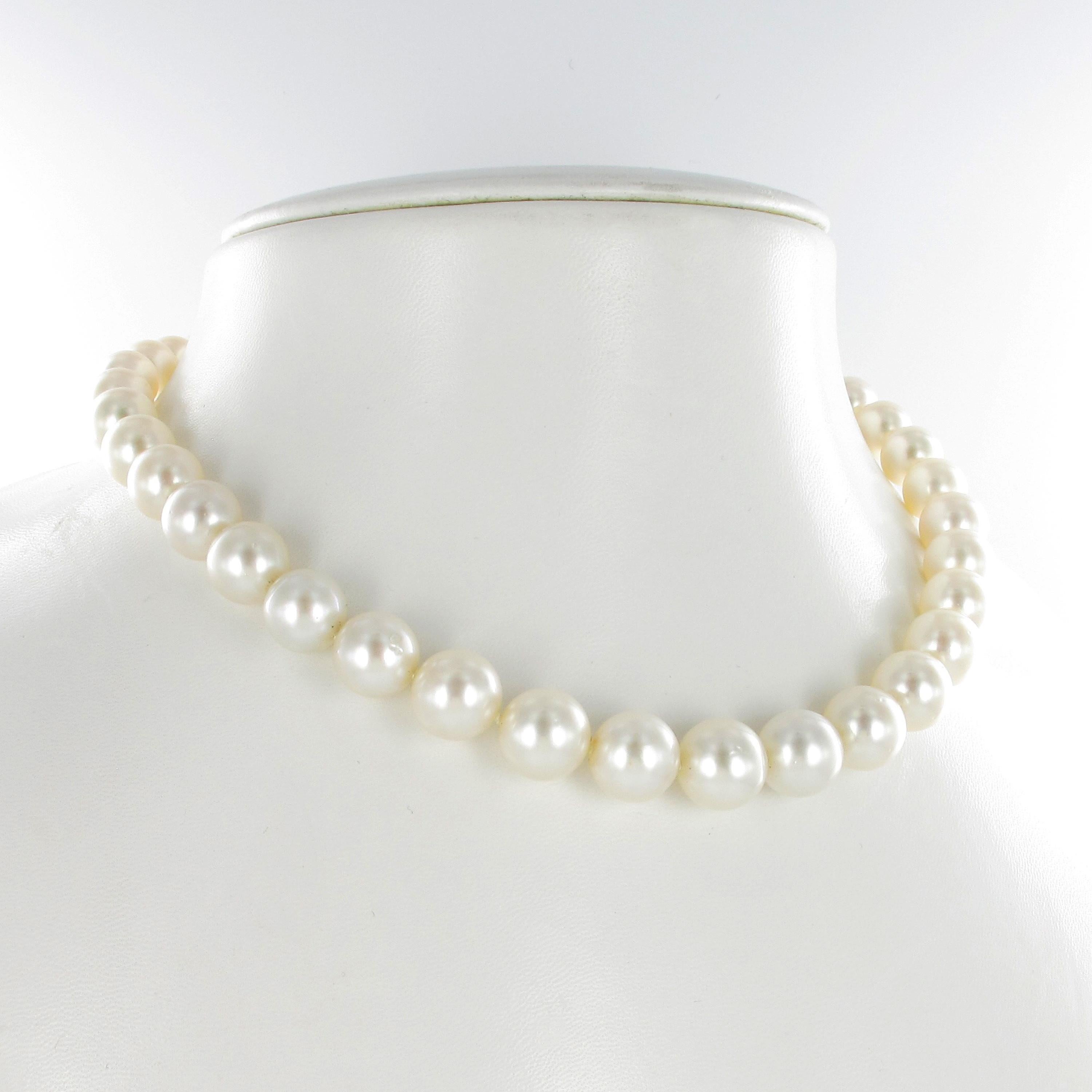 Modern White South Sea Cultured Pearl Necklace