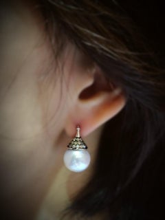 White South Sea Pearl Champagne Diamond White Gold Pierced Earrings