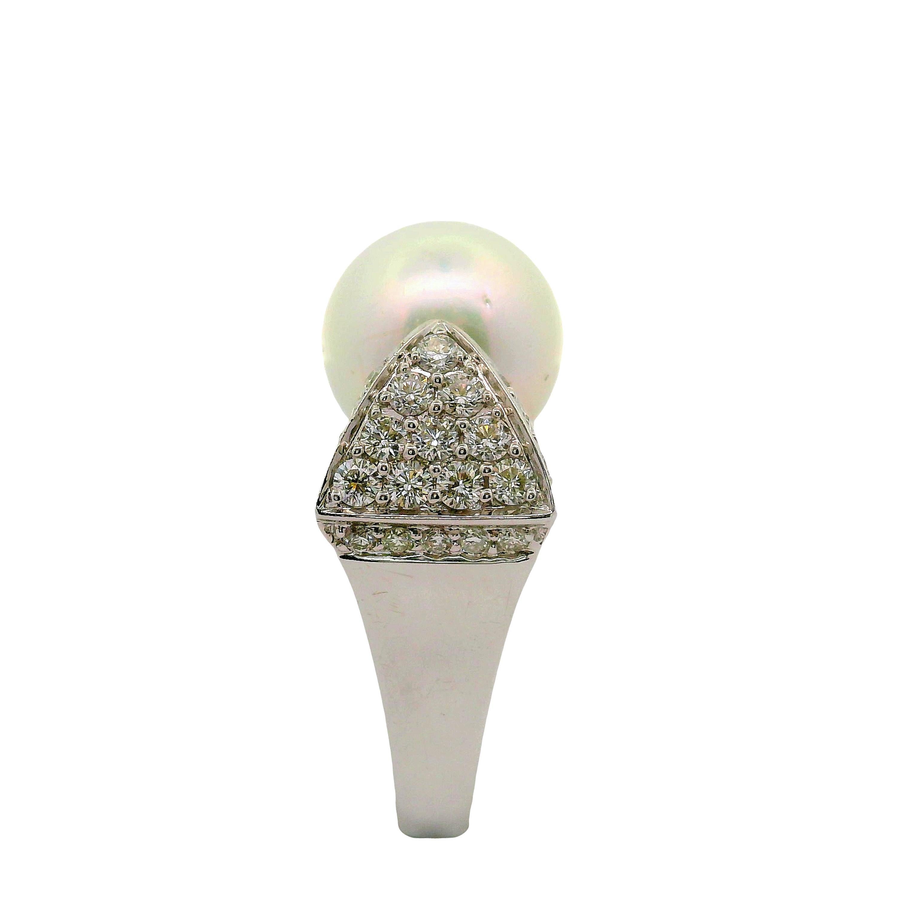 White South Sea Pearl Diamond 18k White Gold Cocktail Ring For Sale 1