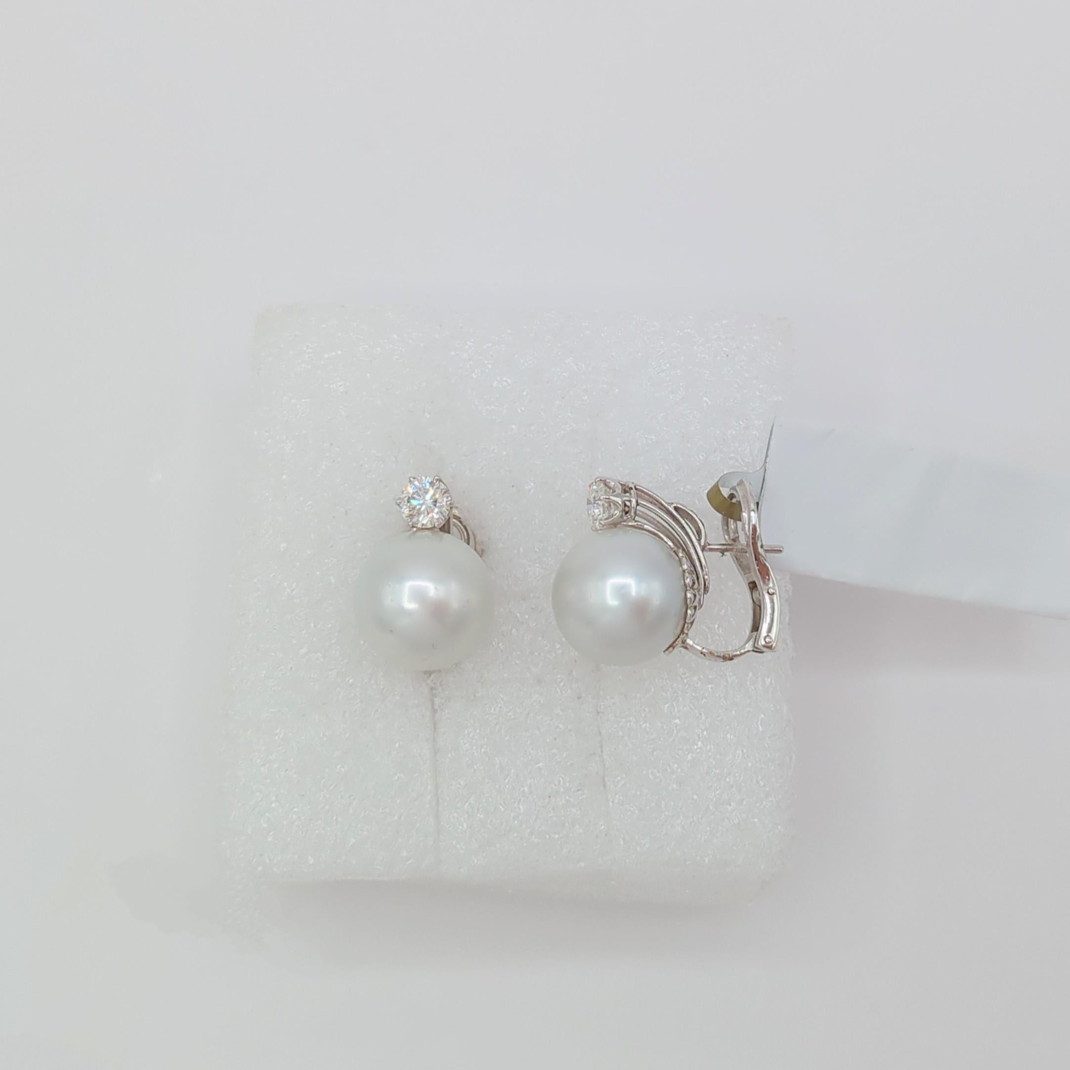 White South Sea Pearl Diamond Earrings in 18K White Gold For Sale 2