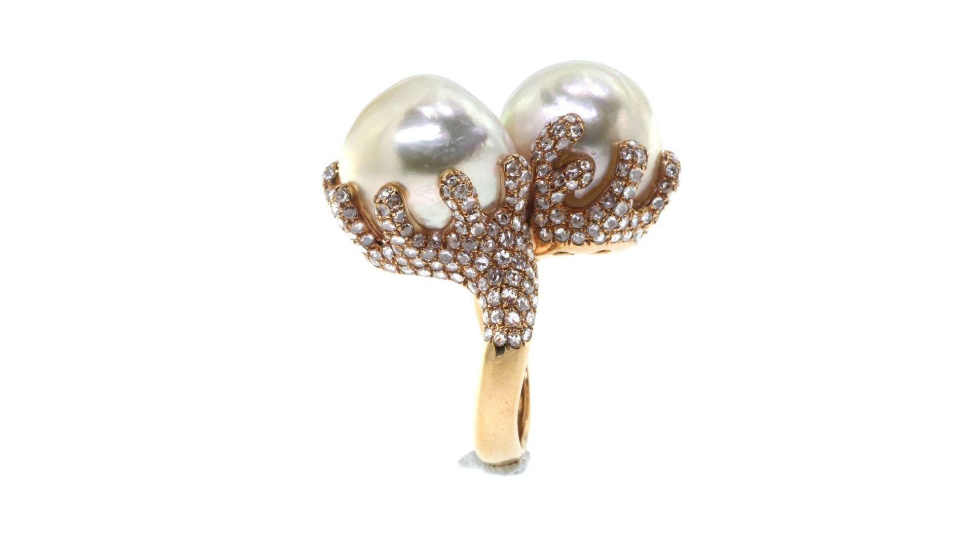 White South Sea Pearl Diamond R 18k Rose Gold Cocktail Baroque Ring For Sale 1
