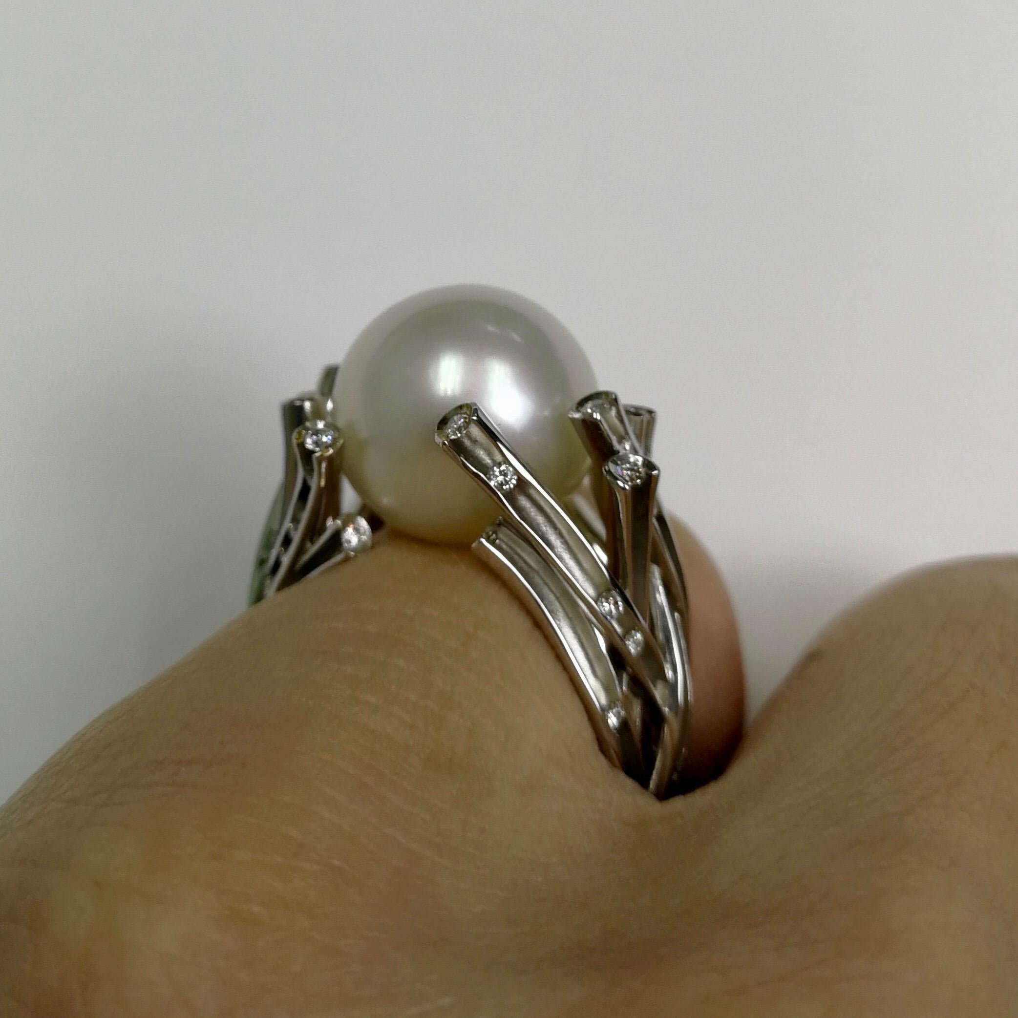 White South Sea Pearl Diamonds 18 Karat White Gold Ring For Sale 6