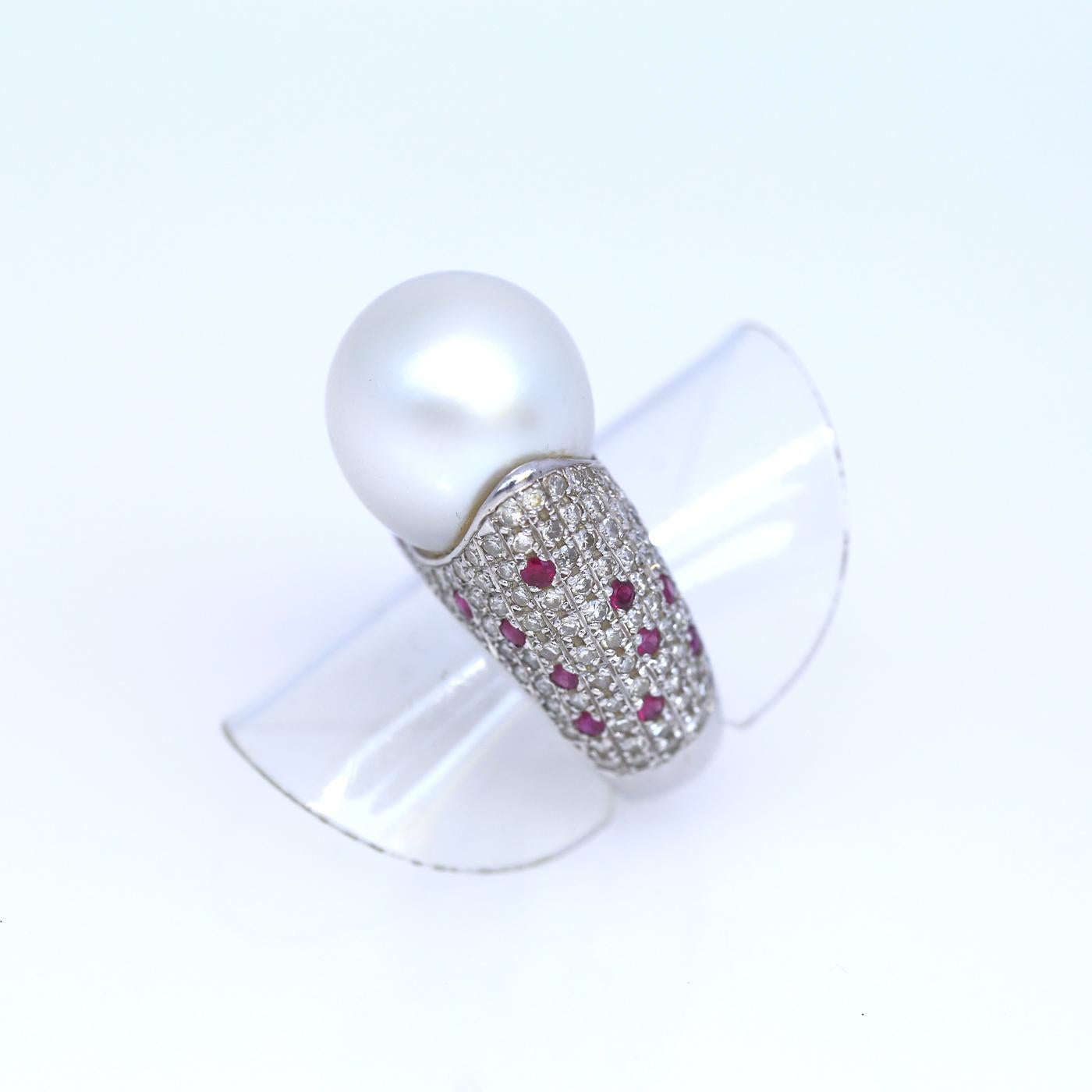 White South Sea Pearl Diamonds Rubies Ring 18k White Gold, 1980 1