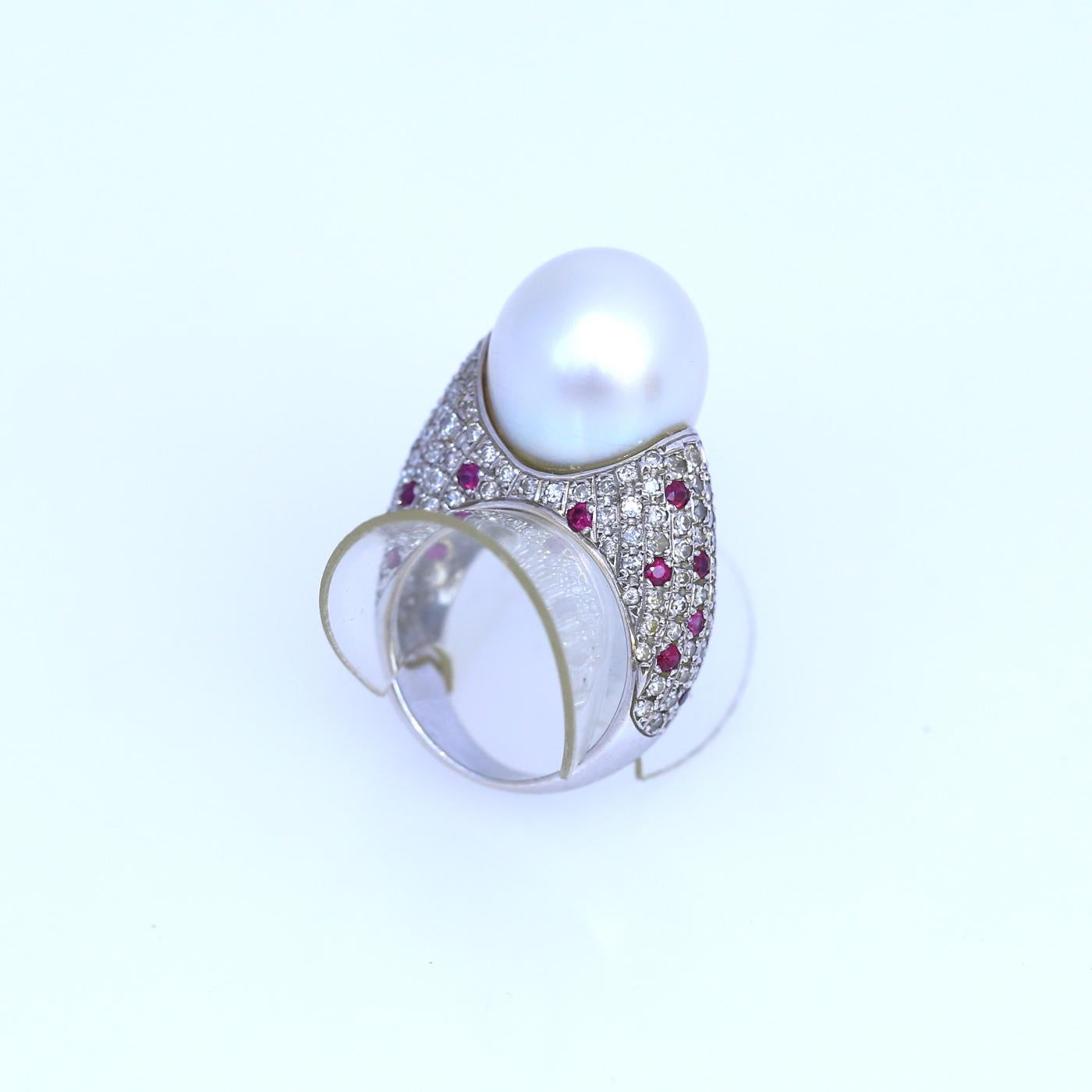 White South Sea Pearl Diamonds Rubies Ring 18k White Gold, 1980 3