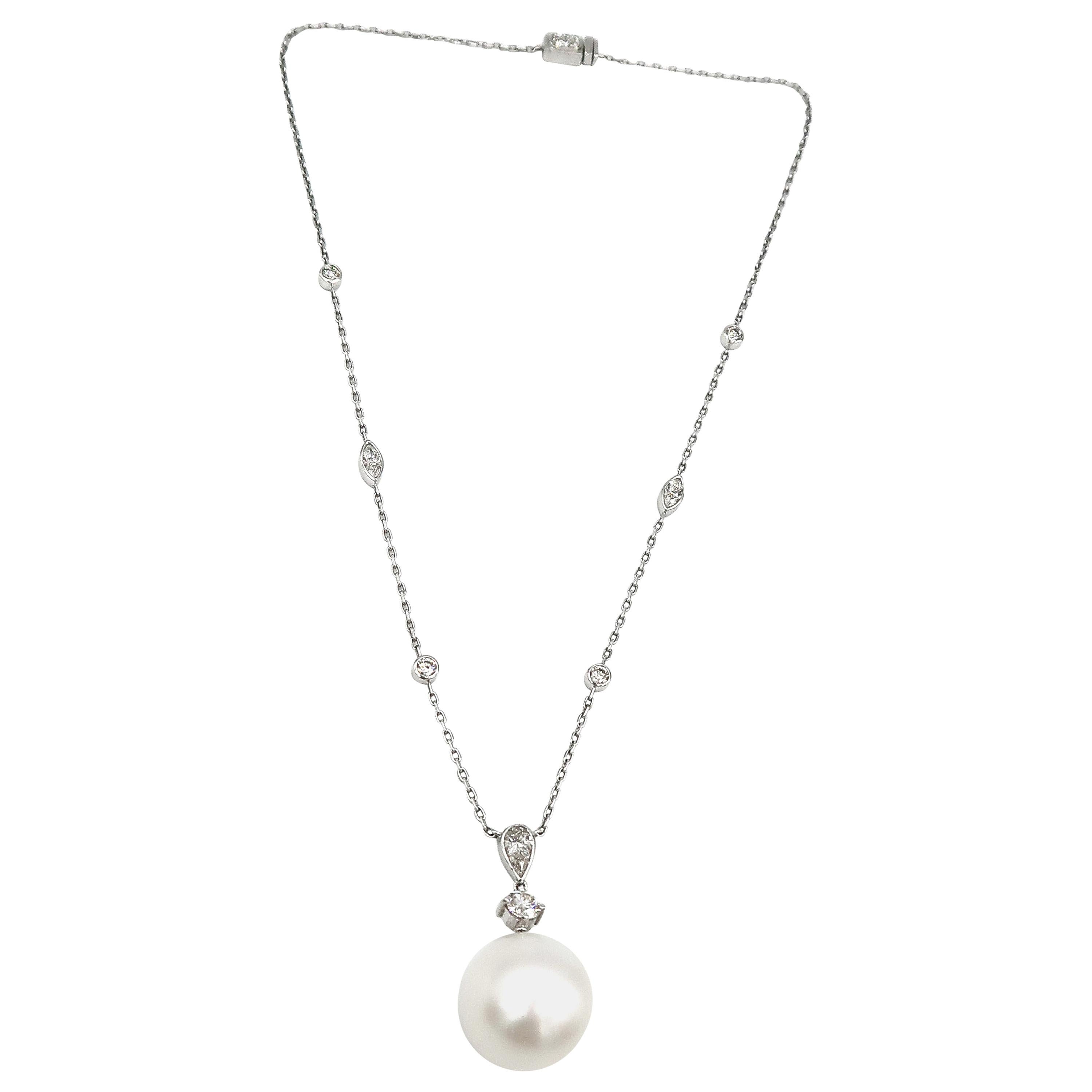 White South Sea Pearl Drop and Mixed Cut Diamond 18 Karat Gold Chain Necklace For Sale