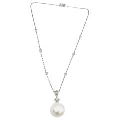 White South Sea Pearl Drop and Mixed Cut Diamond 18 Karat Gold Chain Necklace