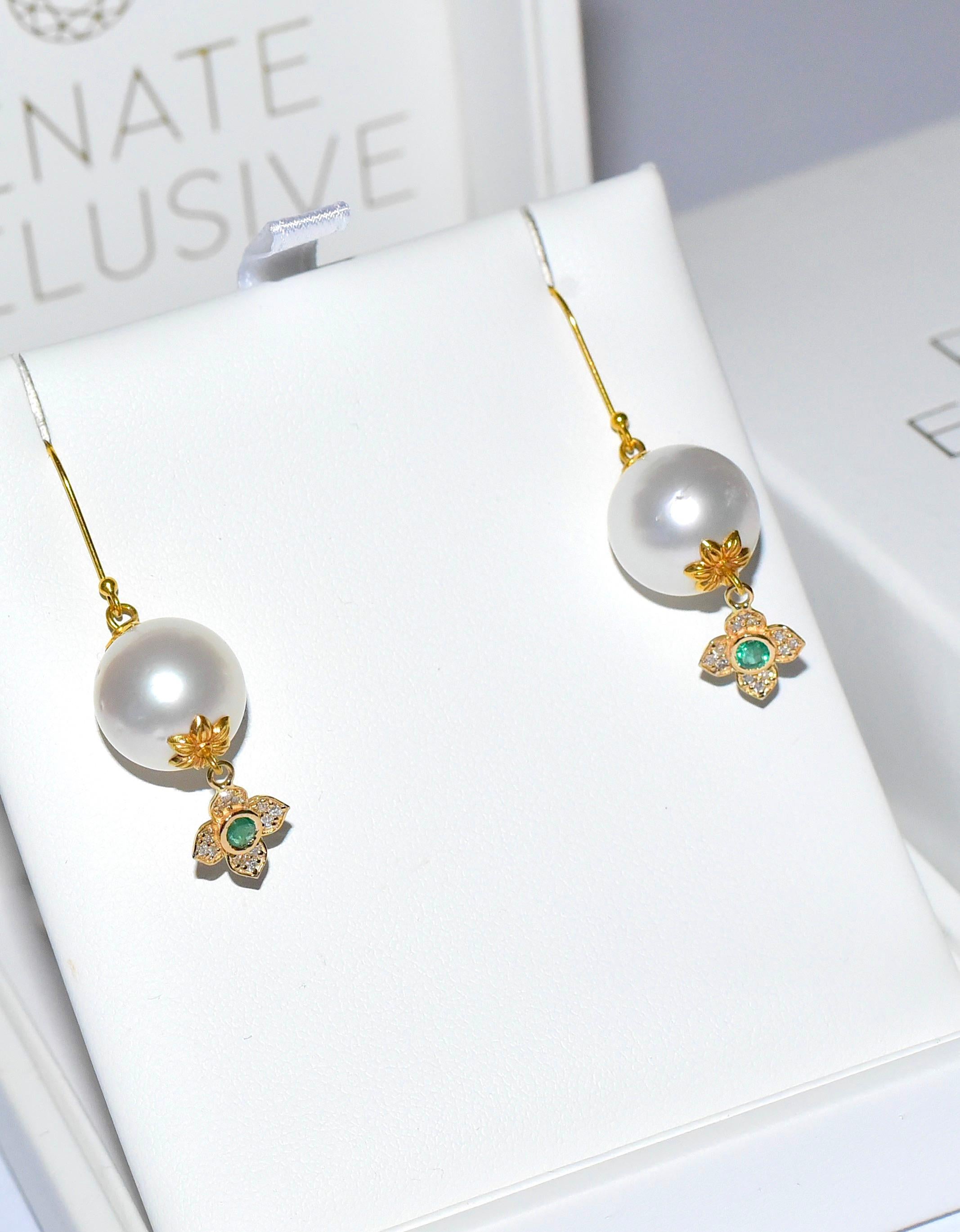 Women's White South Sea Pearl, Emerald, Diamonds Earrings in 14/18 Solid Yellow Gold For Sale