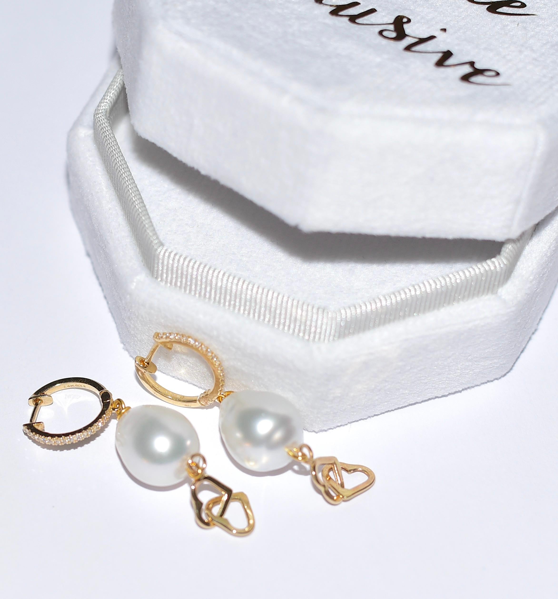 White South Sea Pearl, Love Charm in 14K Solid Yellow Gold, Diamonds For Sale 6