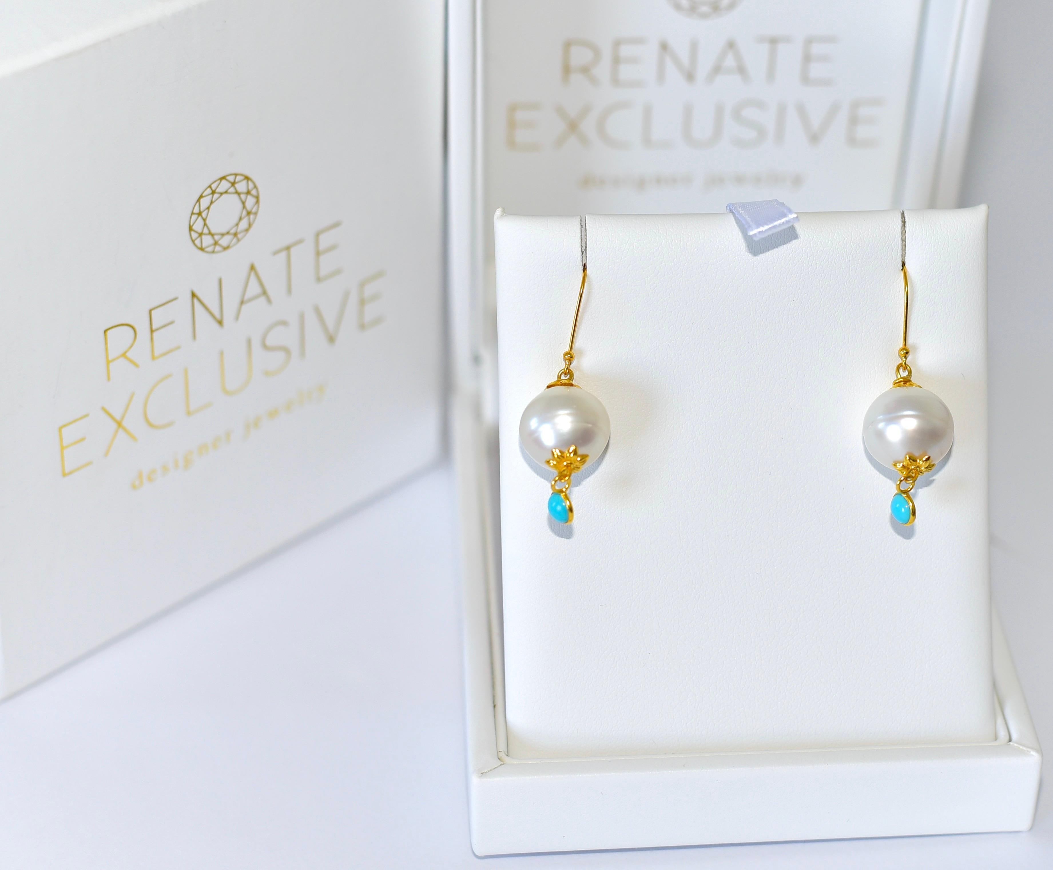 Round Cut White South Sea Pearl, Turquoise Earrings in 18K Solid Yellow Gold For Sale
