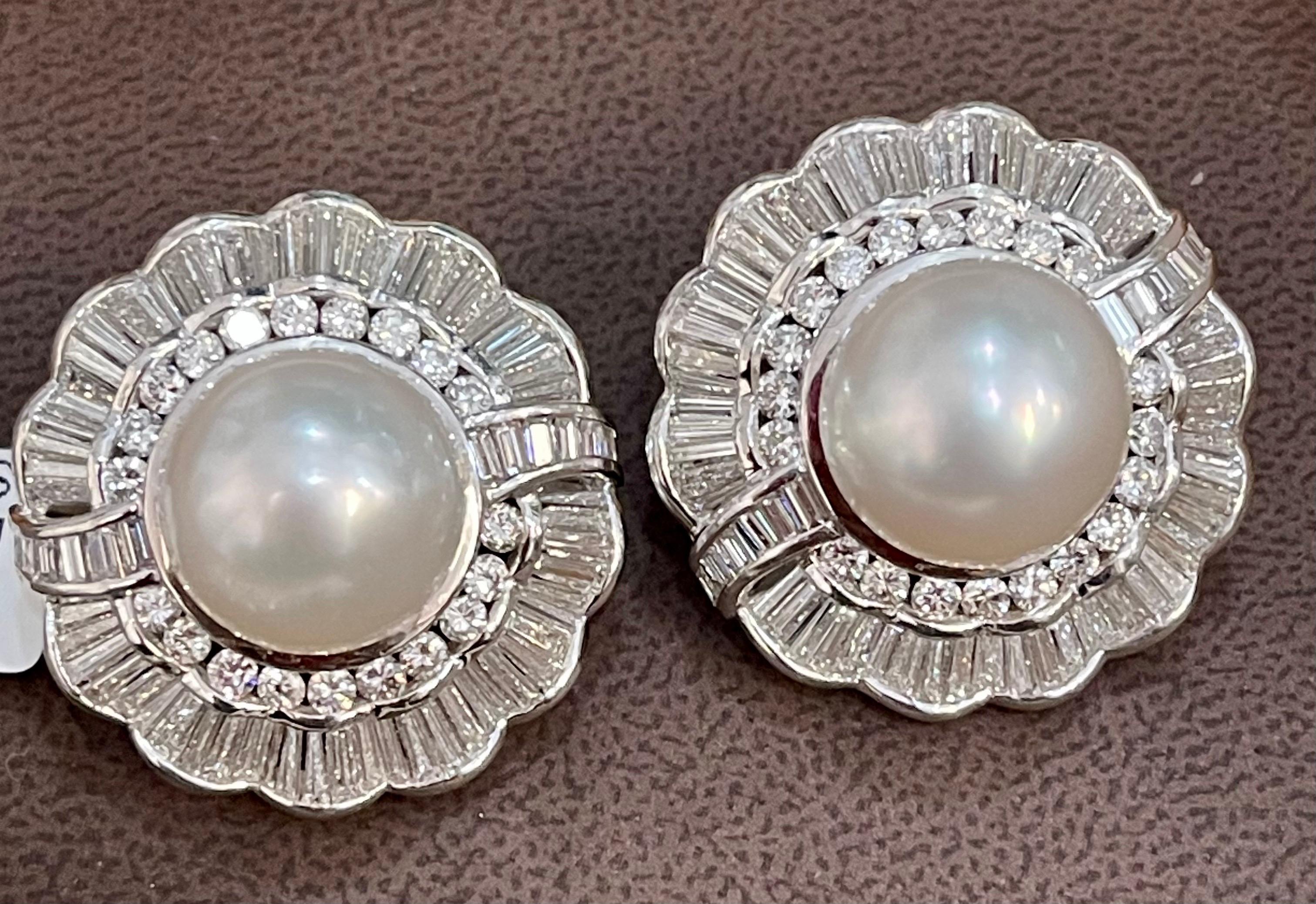 White South Sea Pearl with 12 Carat Diamond Cocktail Earrings 18 Karat Gold For Sale 8