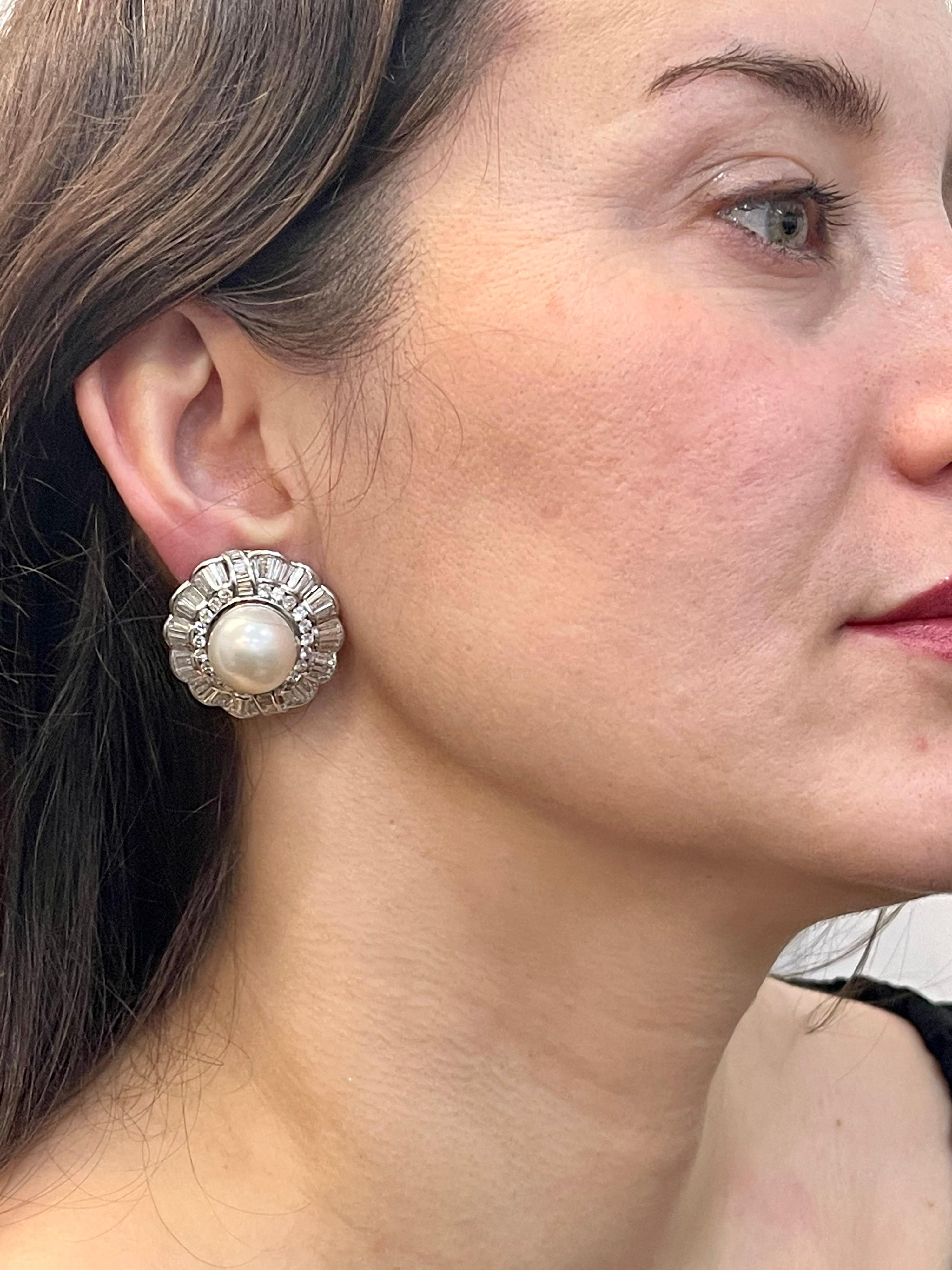 White South Sea Pearl with 12 Carat Diamond Cocktail Earrings 18 Karat Gold For Sale 10