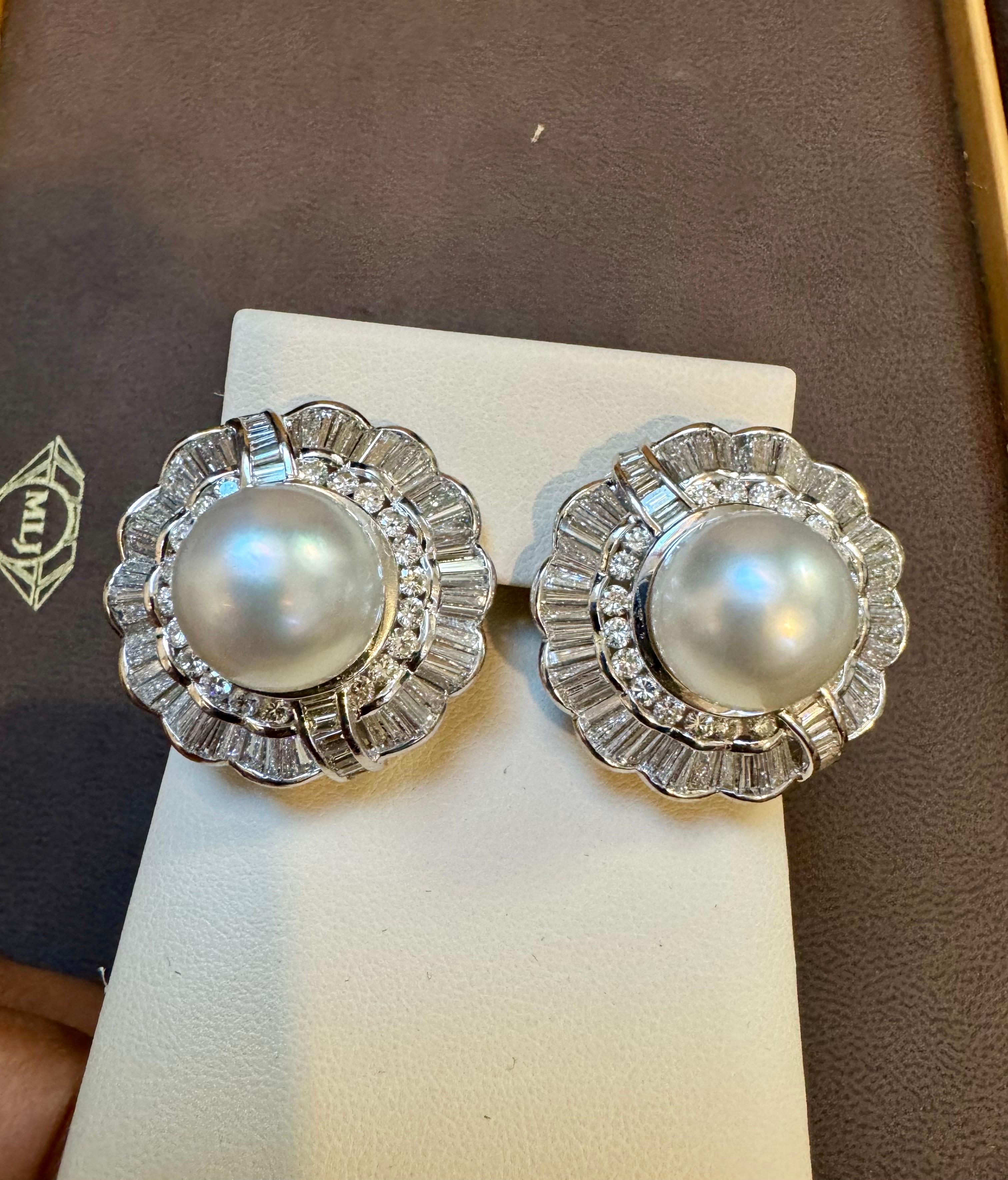 White South Sea Pearl with 12 Carat Diamond Cocktail Earrings 18 Karat Gold For Sale 2
