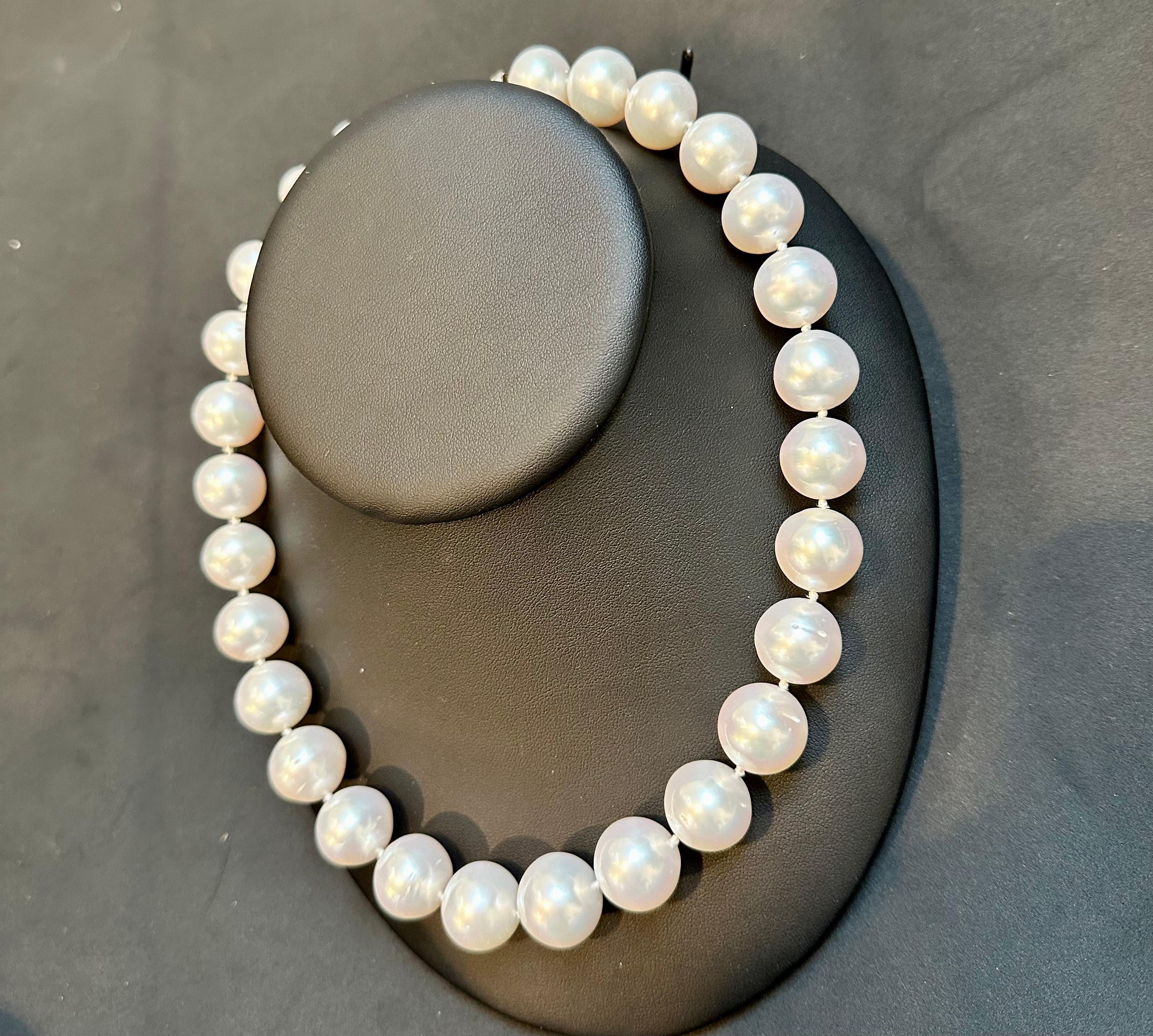 White South Sea Pearls Strand Necklace 18 Karat  White Gold Clasp 5