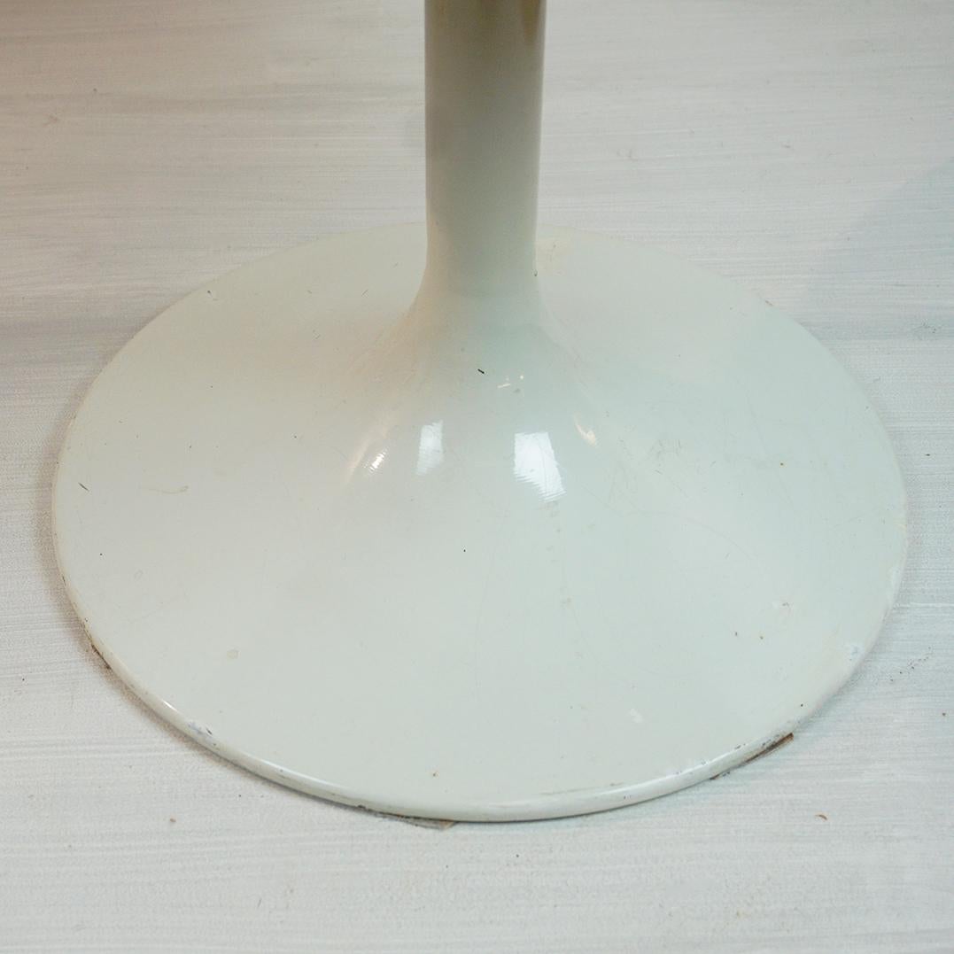 Weißer Tulpen-Beistelltisch aus dem Space Age Luna von Opal Deutschland 1