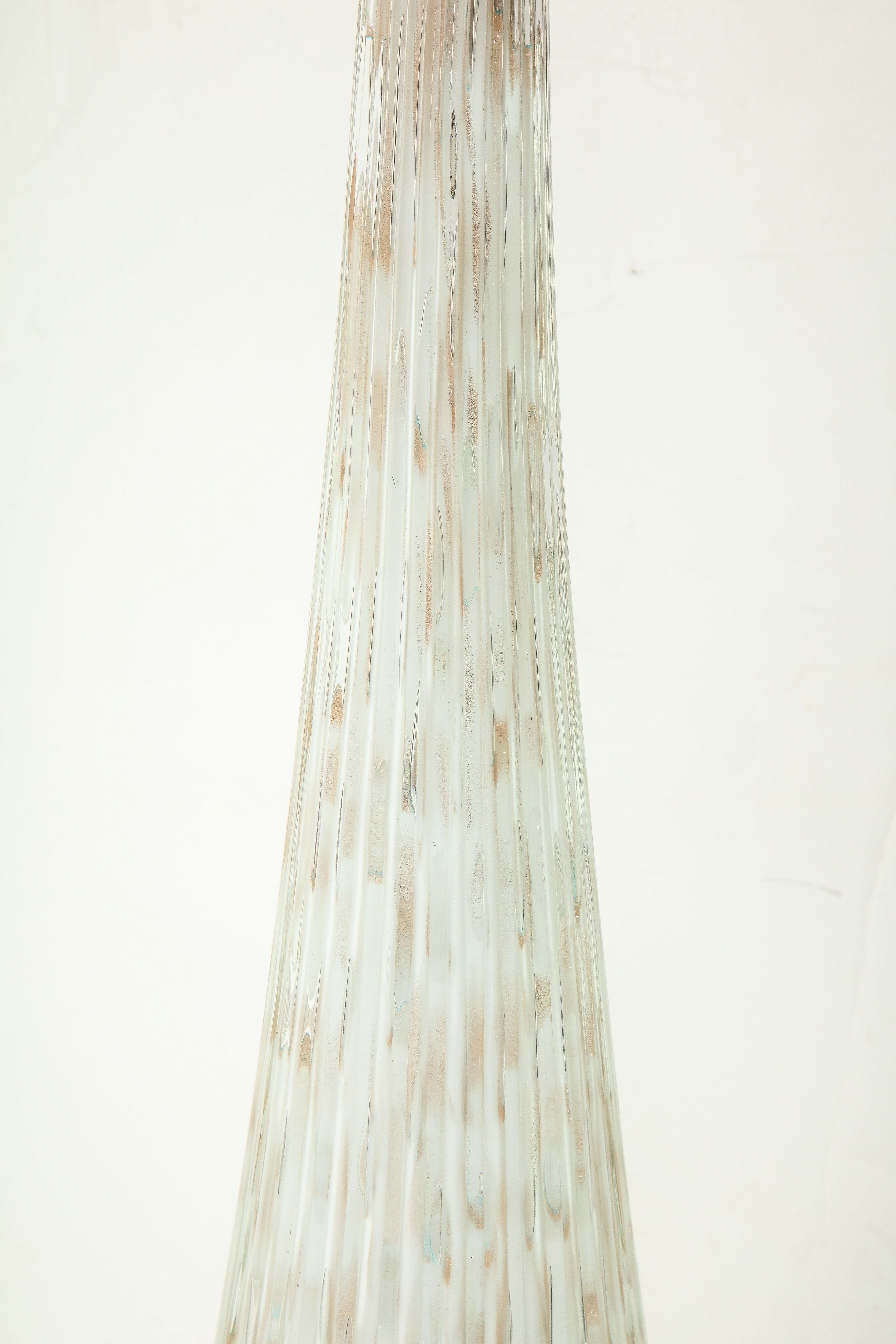Modern White Speckled Murano Glass Table Lamp For Sale