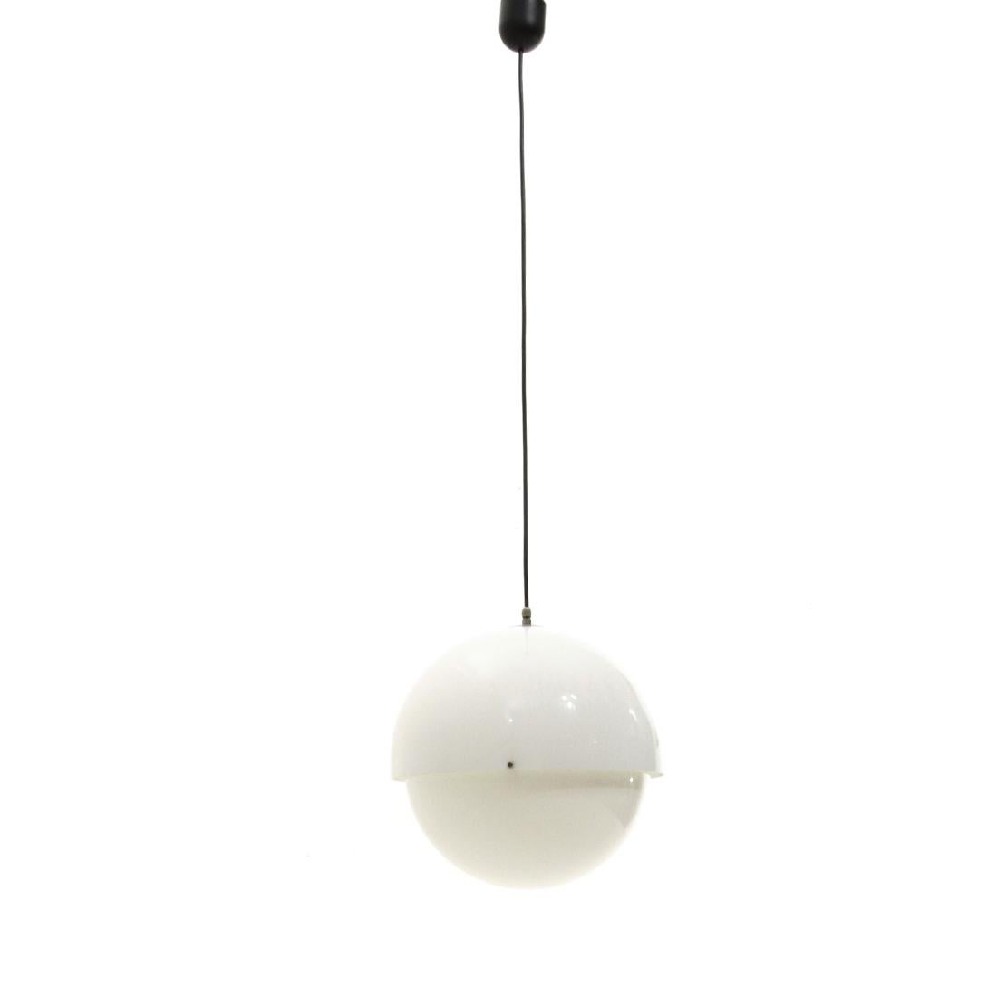 Italian White Spherical Chandelier by Luigi Bandini Buti for Kartell, 1960s For Sale