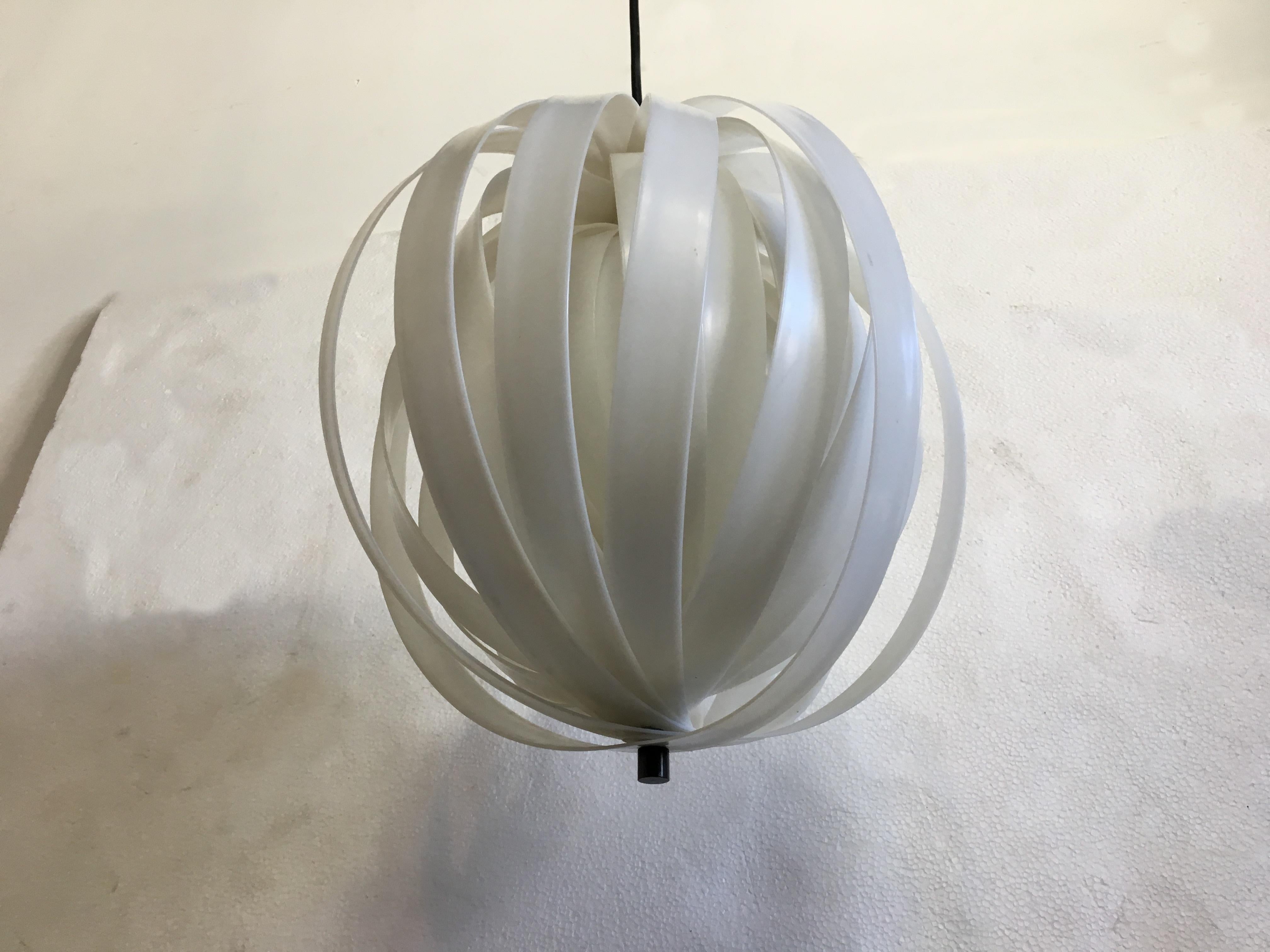 White Spherical Moon Pendant Lamp Edited by MoMA In Good Condition In Pasadena, CA